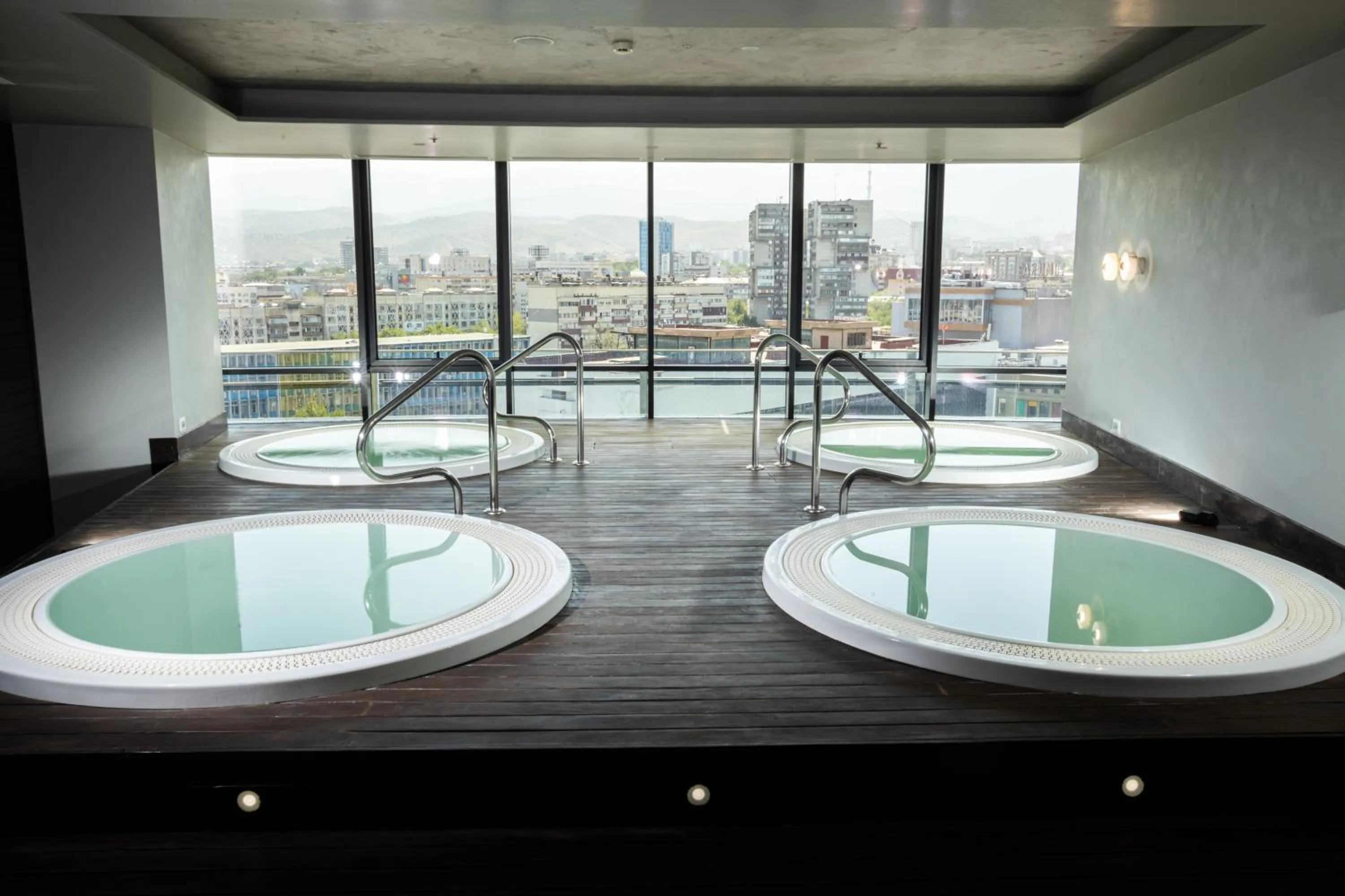 Fitness centre/facilities in Mercure Almaty City Center