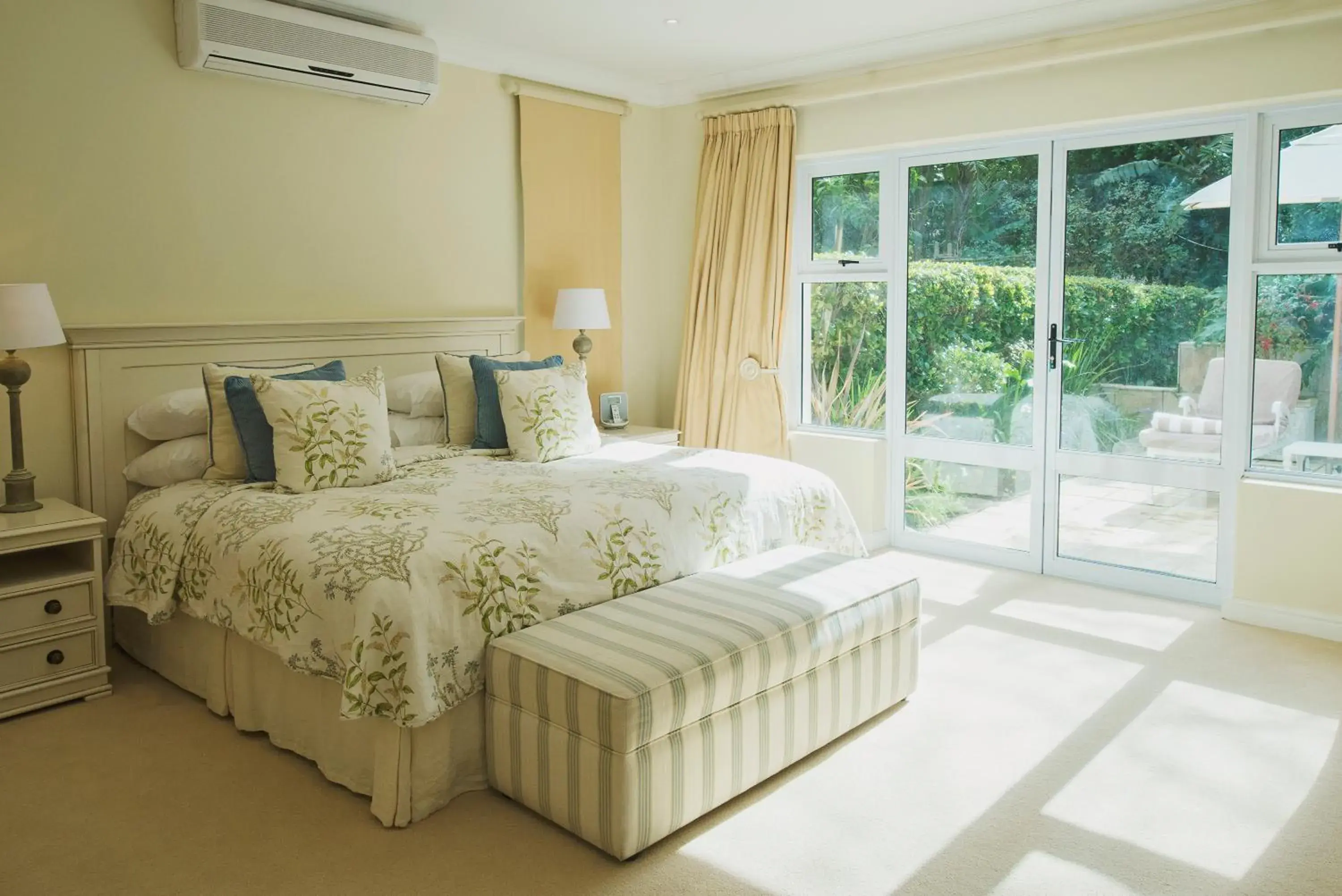 Suite with Private Pool in Last Word Constantia Suite with Private Pool in Last Word Constantia