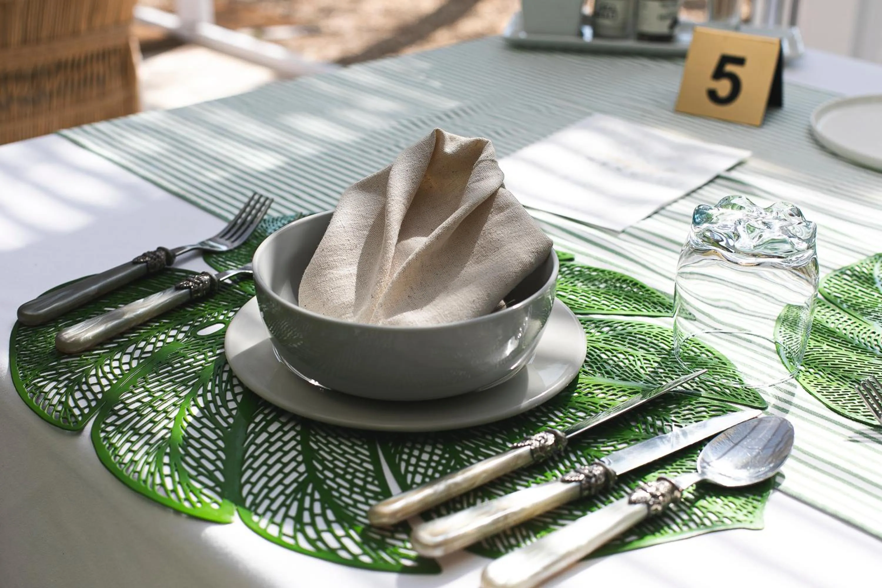 Restaurant/places to eat in Last Word Constantia