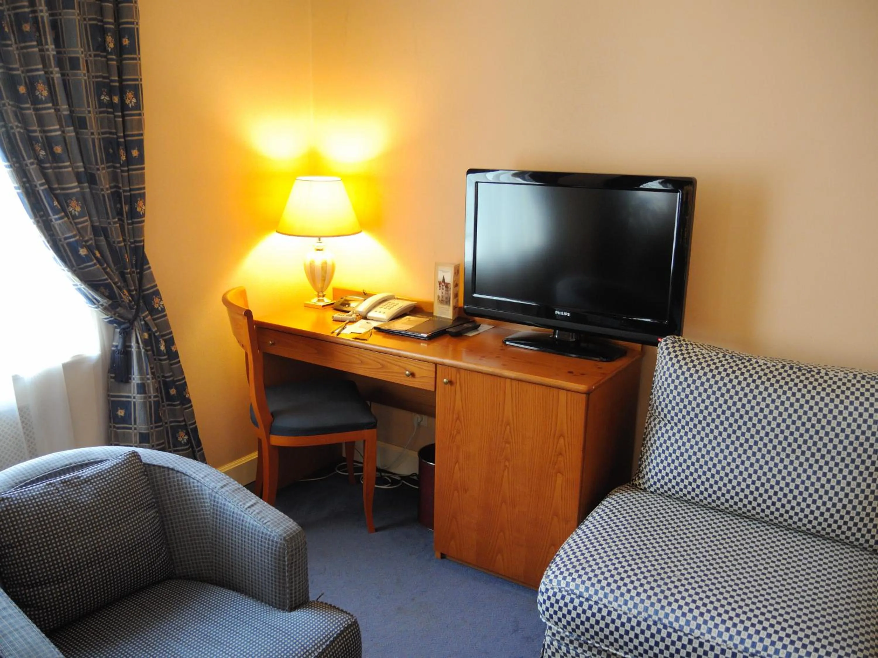 TV and multimedia in Grand Hotel Ukraine