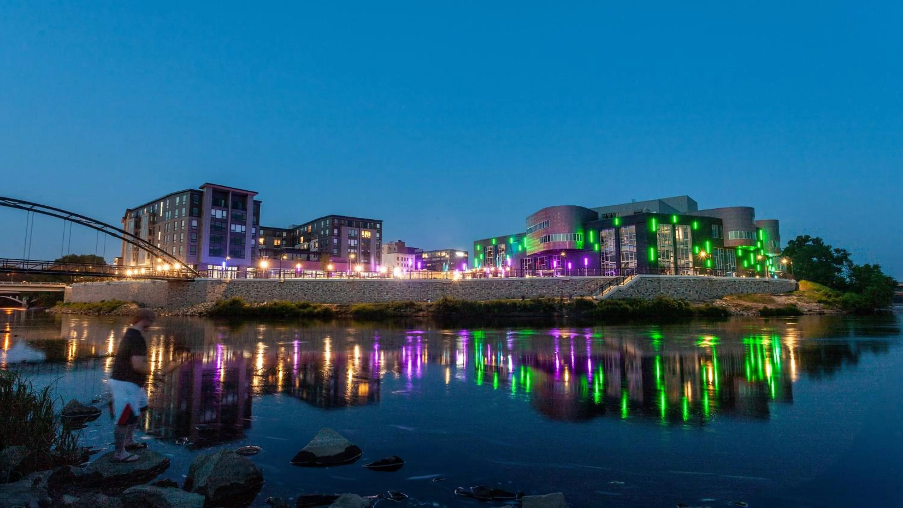 Nearby landmark in Candlewood Suites Eau Claire I-94 by IHG