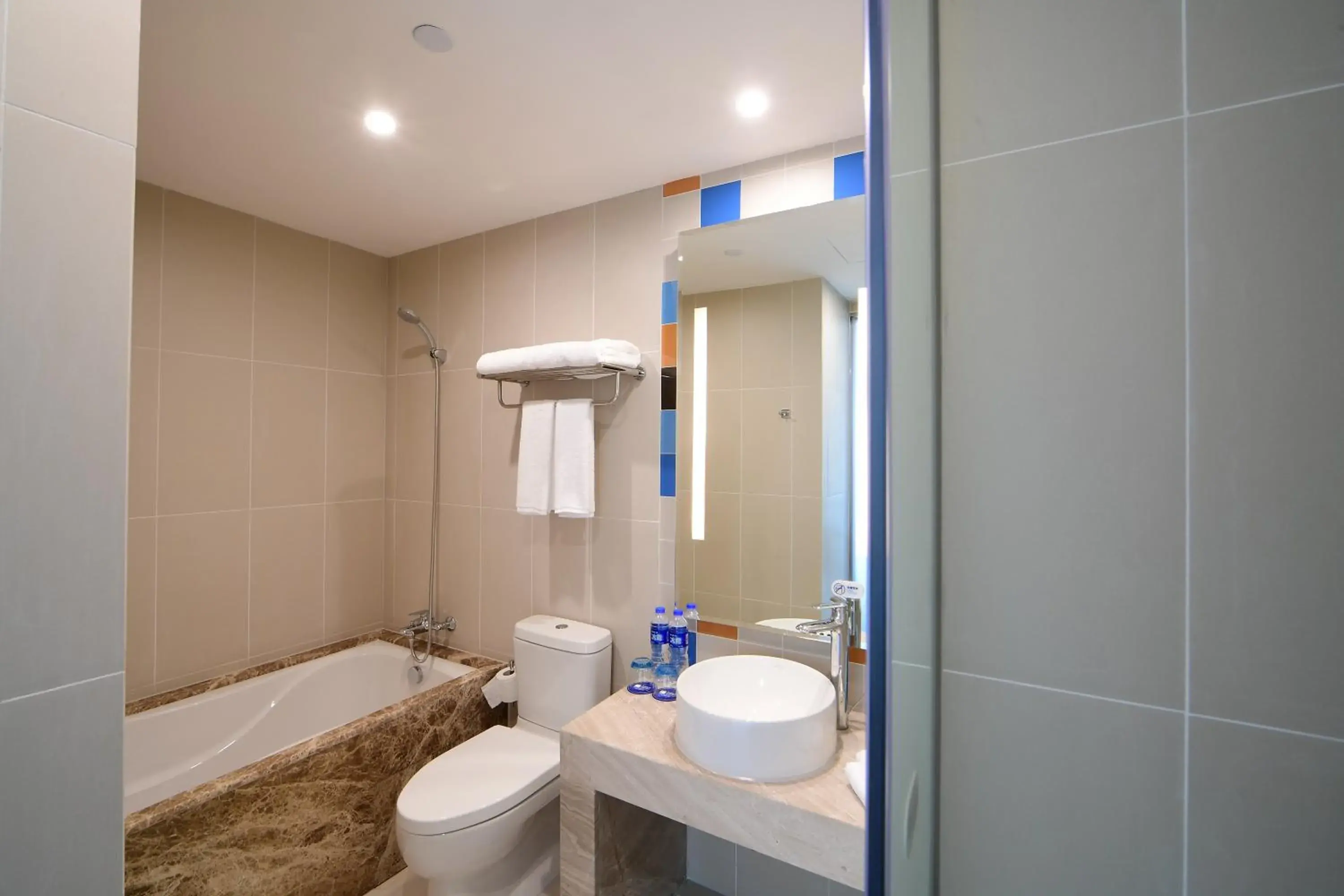 King Suite in Holiday Inn Express - Liuyang Development Zone by IHG Changsha Huanghua Airport King Suite in Holiday Inn Express - Liuyang Development Zone by IHG Changsha Huanghua Airport