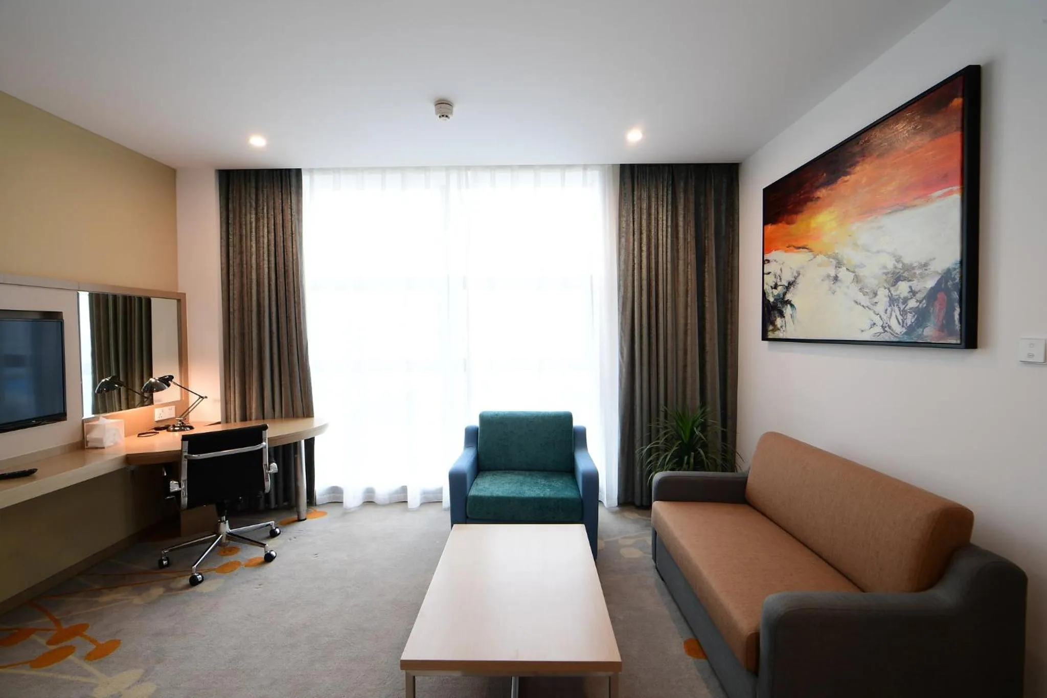 Photo of the whole room in Holiday Inn Express - Liuyang Development Zone by IHG Changsha Huanghua Airport
