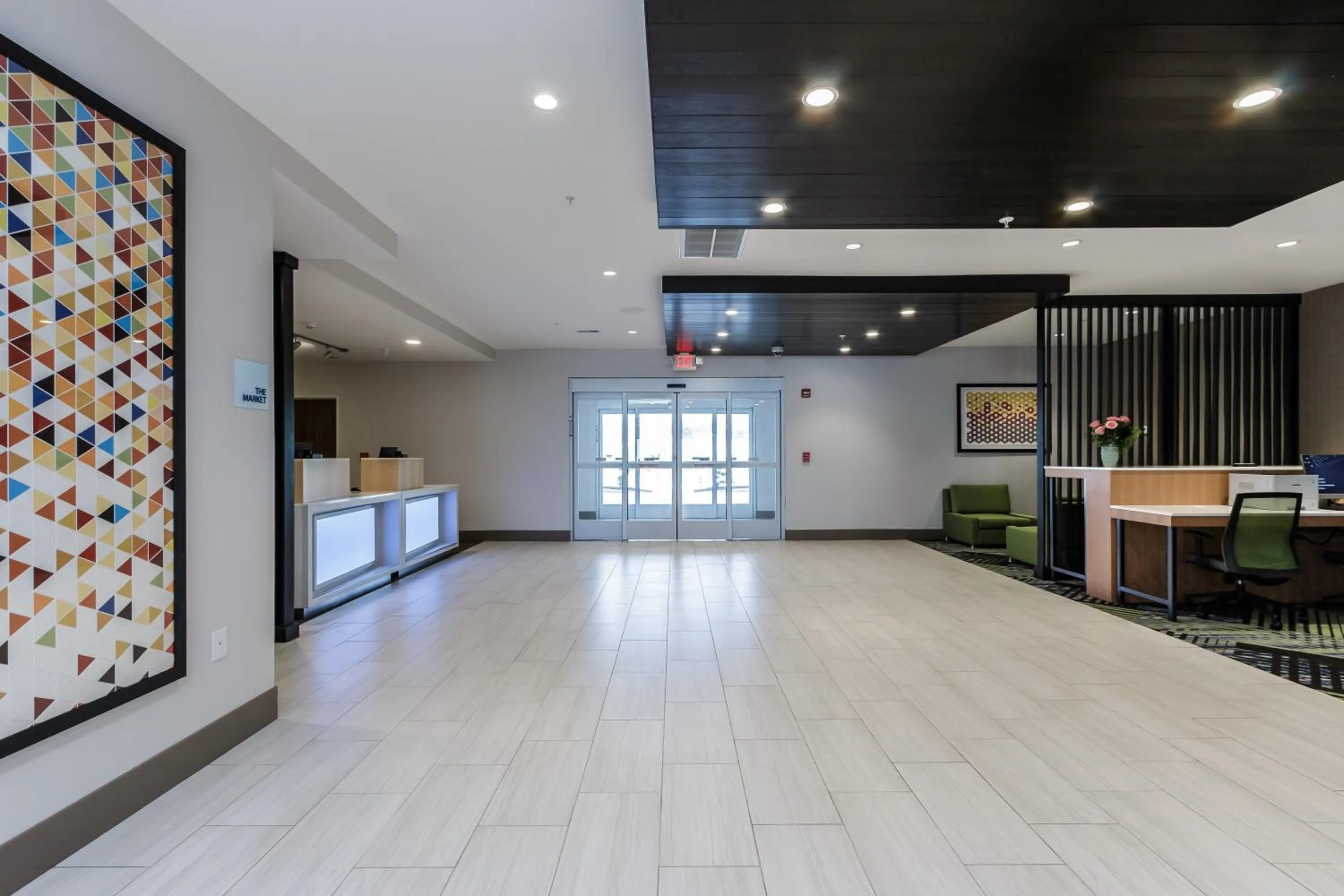 Property building in Holiday Inn Express & Suites- South Bend Casino by IHG