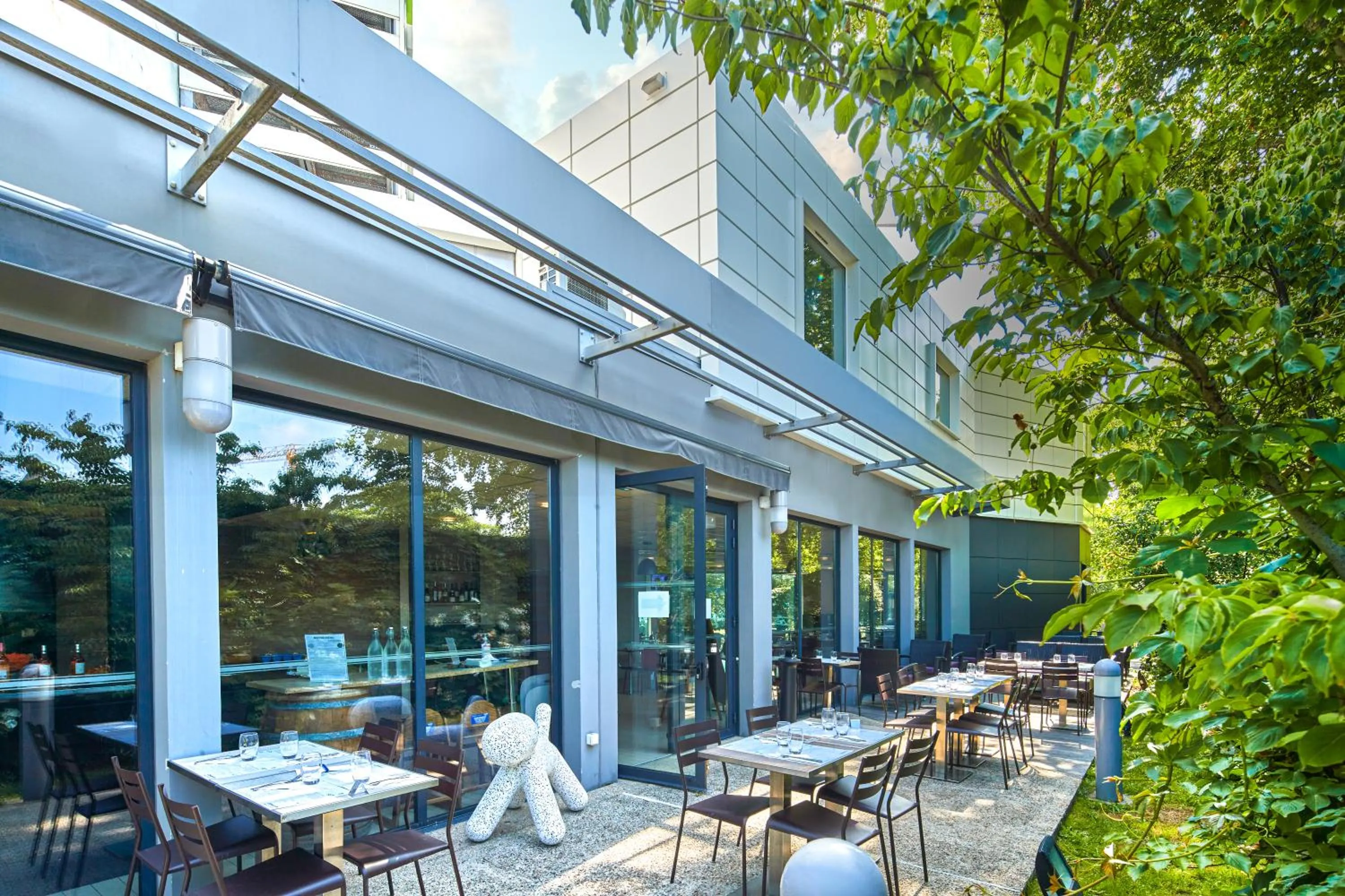 Patio in Campanile Nantes Centre - Saint Jacques