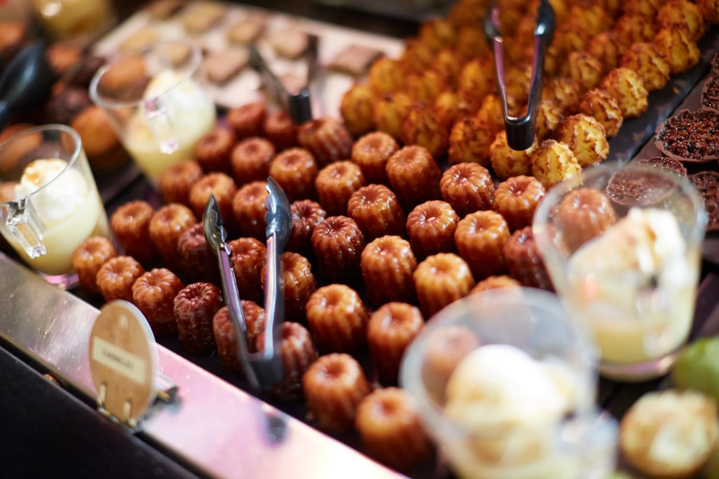 Restaurant/places to eat in Campanile Nantes Centre - Saint Jacques