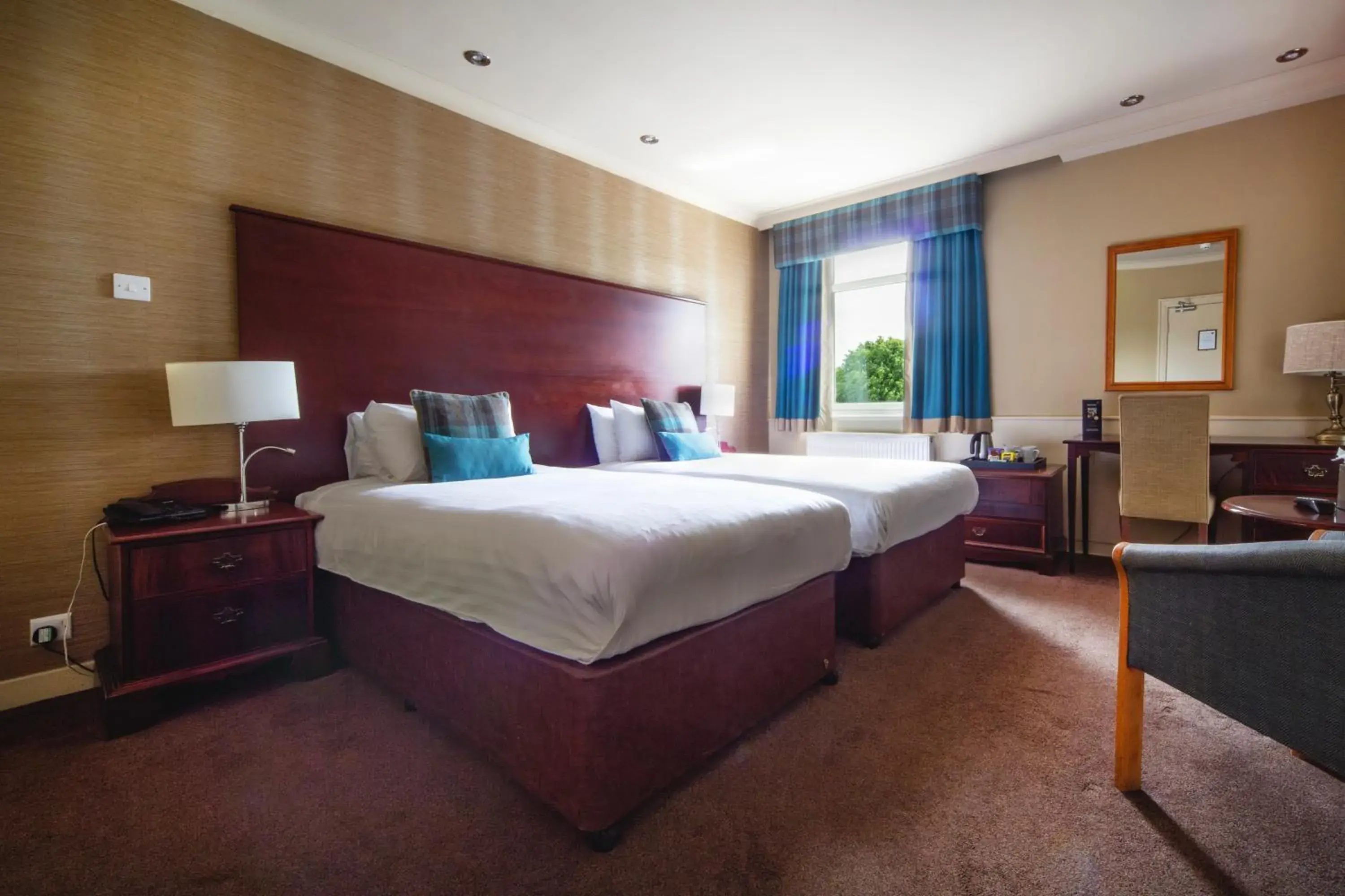 Classic Double or Twin Room in The Tontine Hotel Classic Double or Twin Room in The Tontine Hotel