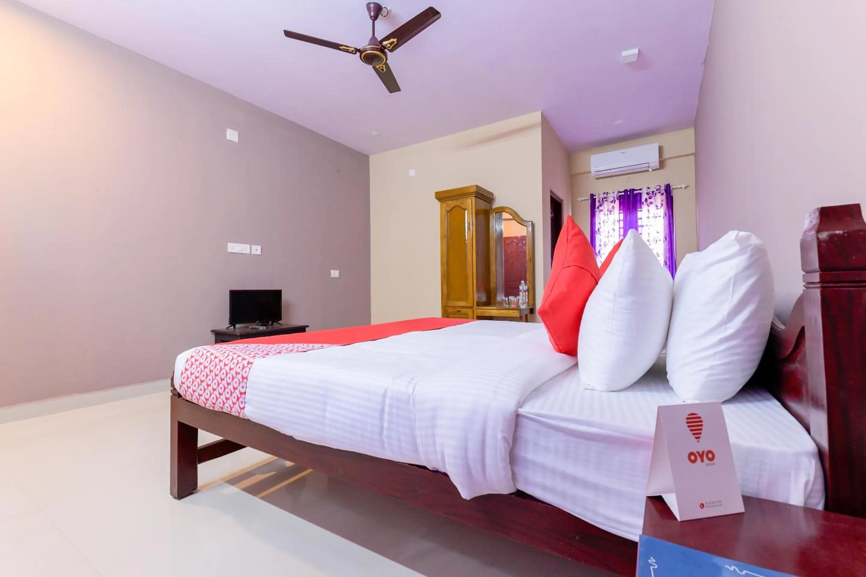 Bedroom in Hotel O Amare Highway Residency