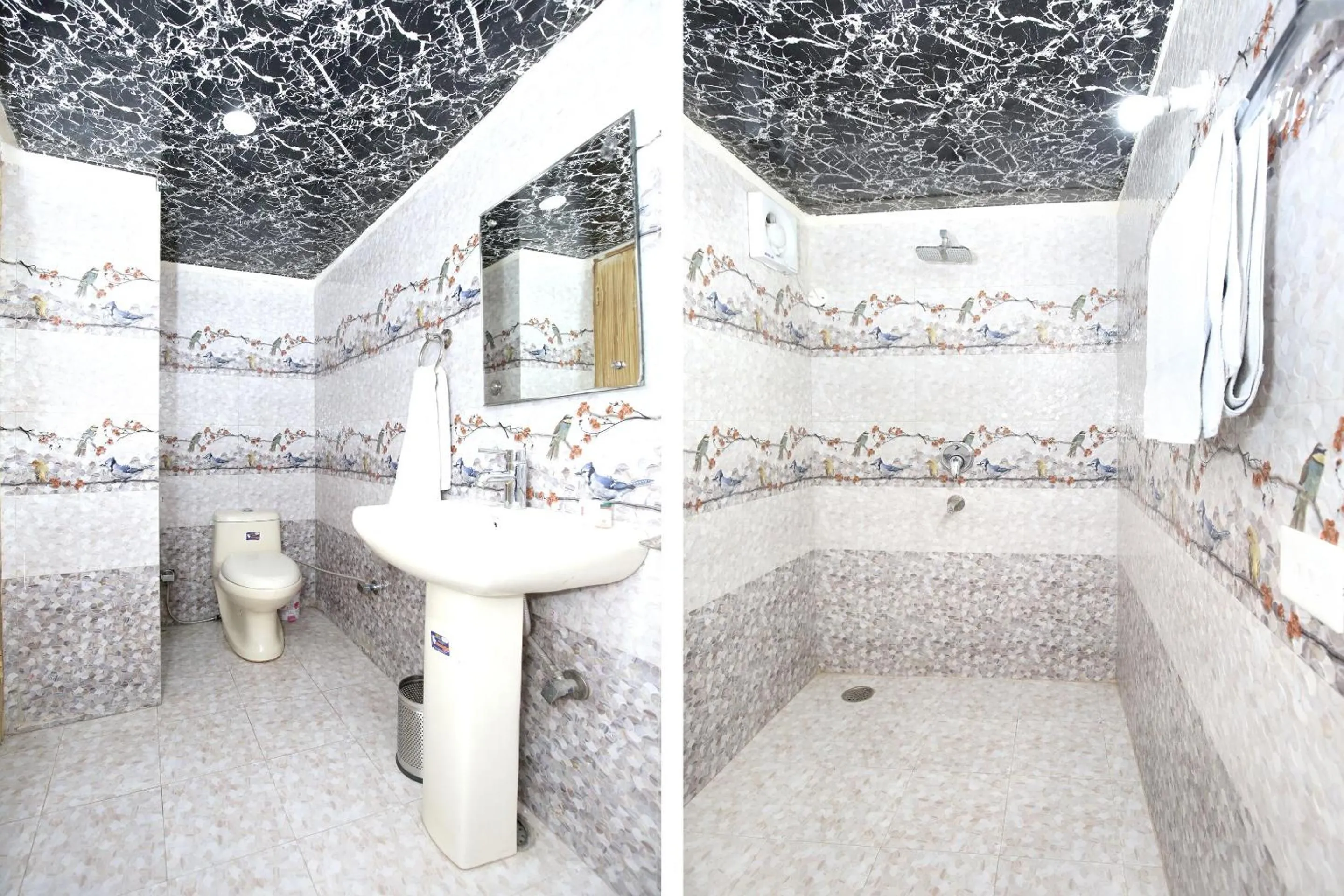 Bathroom in Super Hotel O Continental Inn