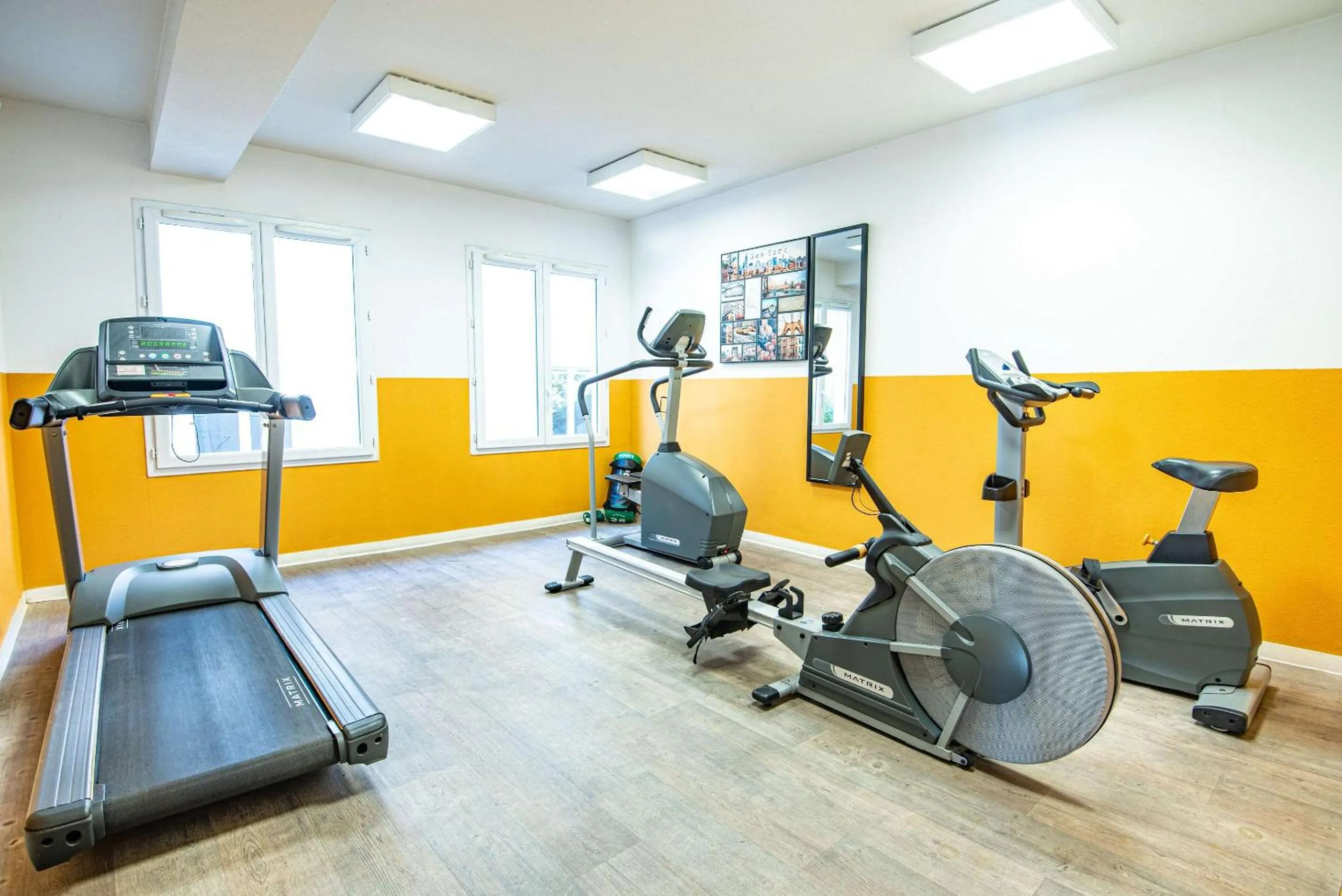 Fitness centre/facilities in Comfort Aparthotel Aix Le Tholonet