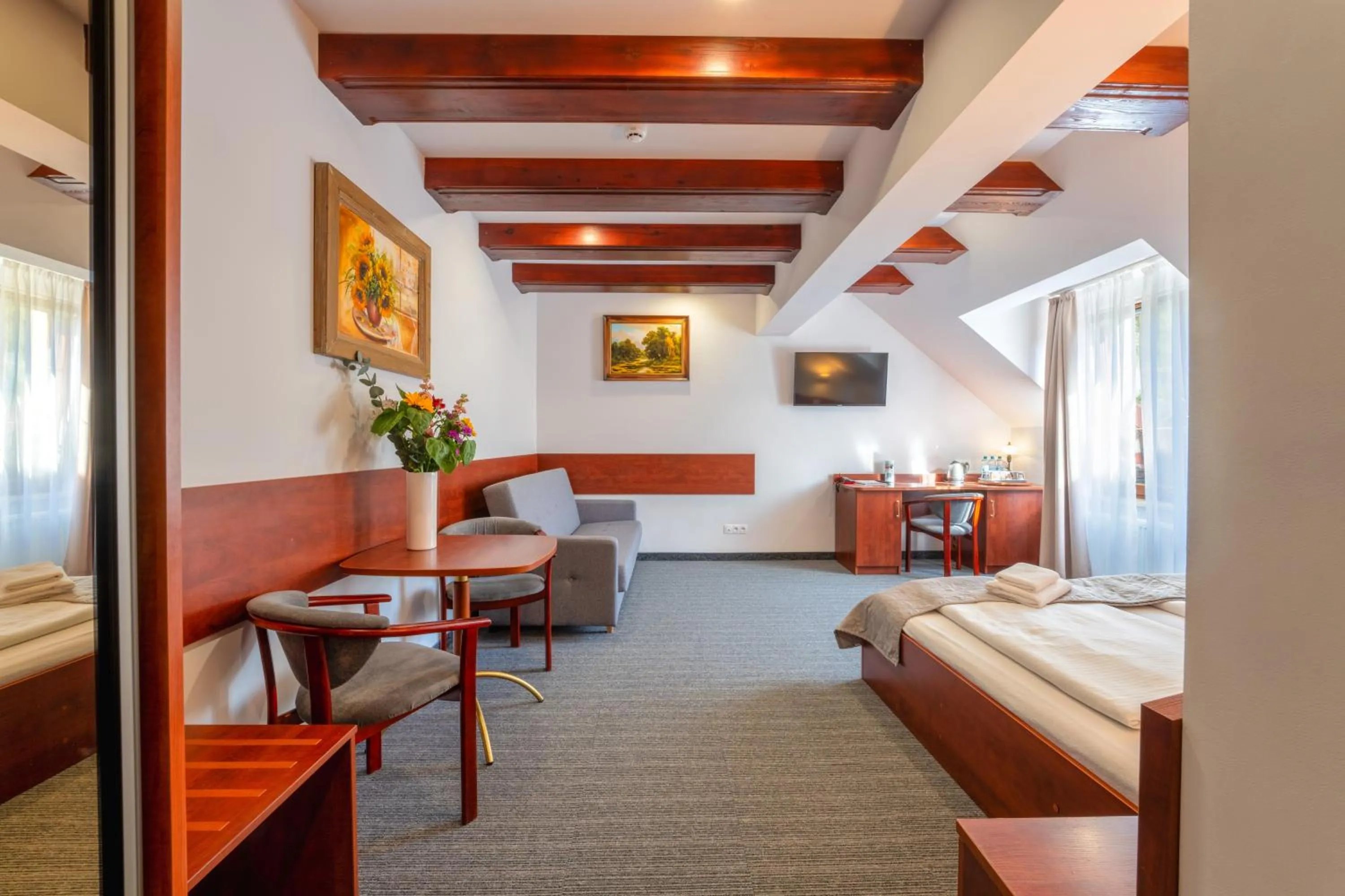 Bed in Malachit Karpacz SPA Hotel