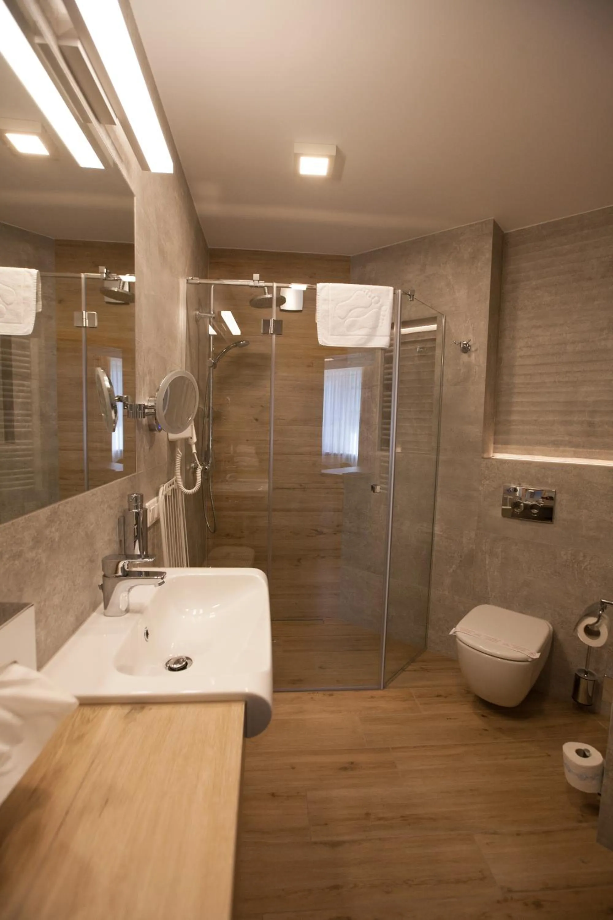 Shower in K4 APARTHOTEL KRAKÓW