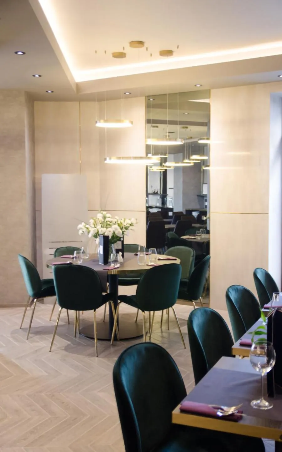 Restaurant/places to eat in K4 APARTHOTEL KRAKÓW