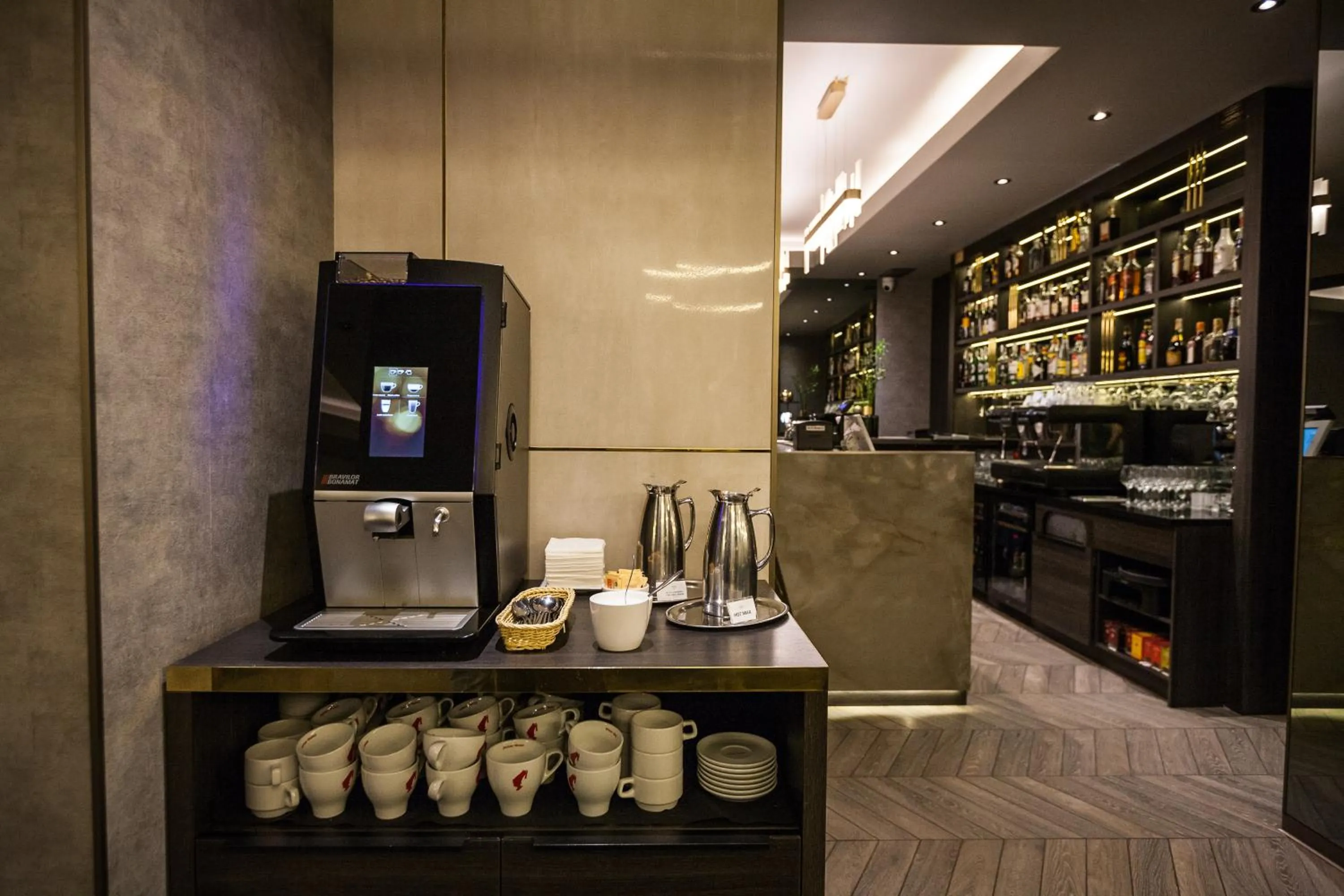 Coffee/tea facilities in K4 APARTHOTEL KRAKÓW