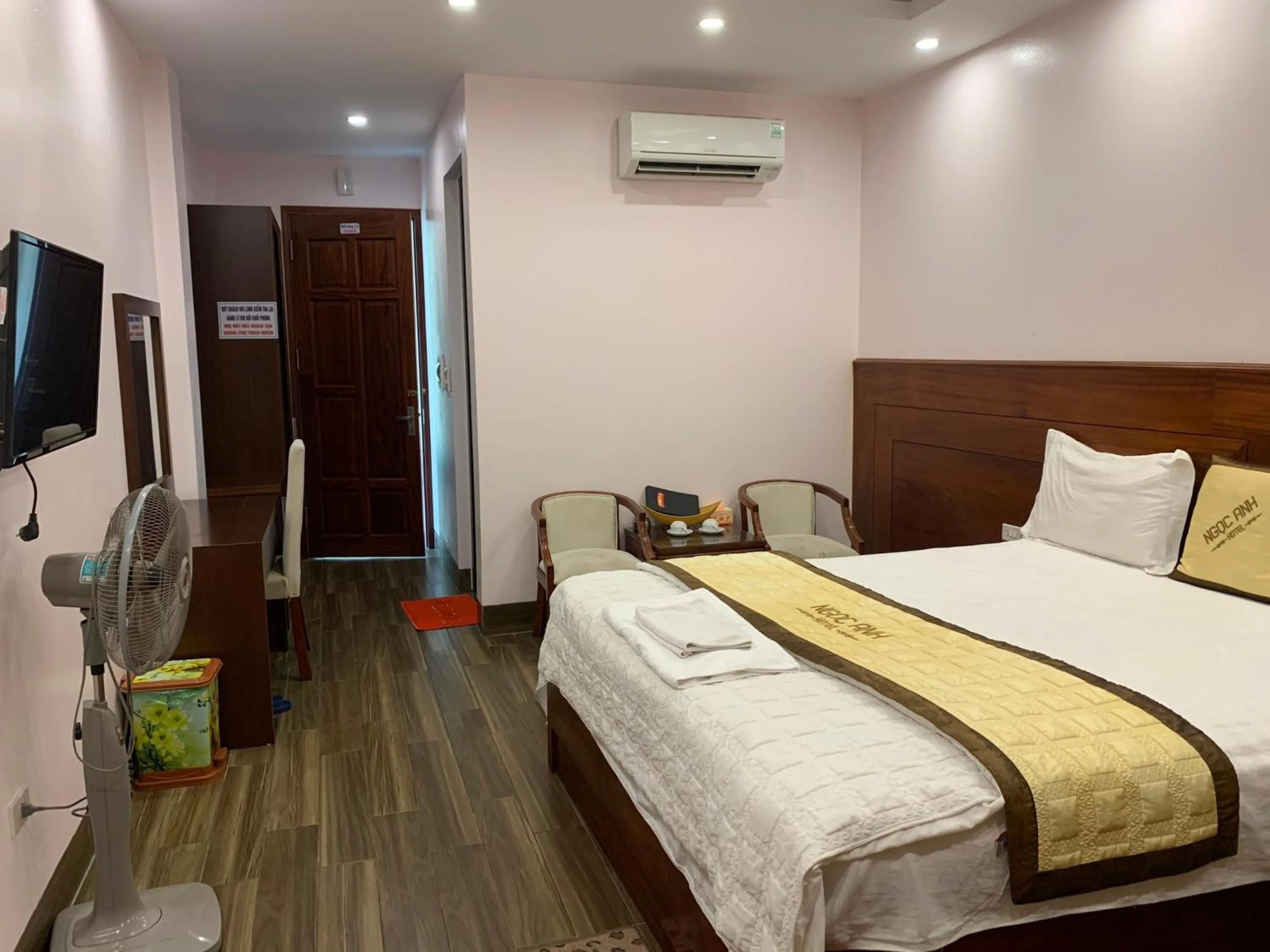 Bed in Hotel Ngoc Anh - Van Don