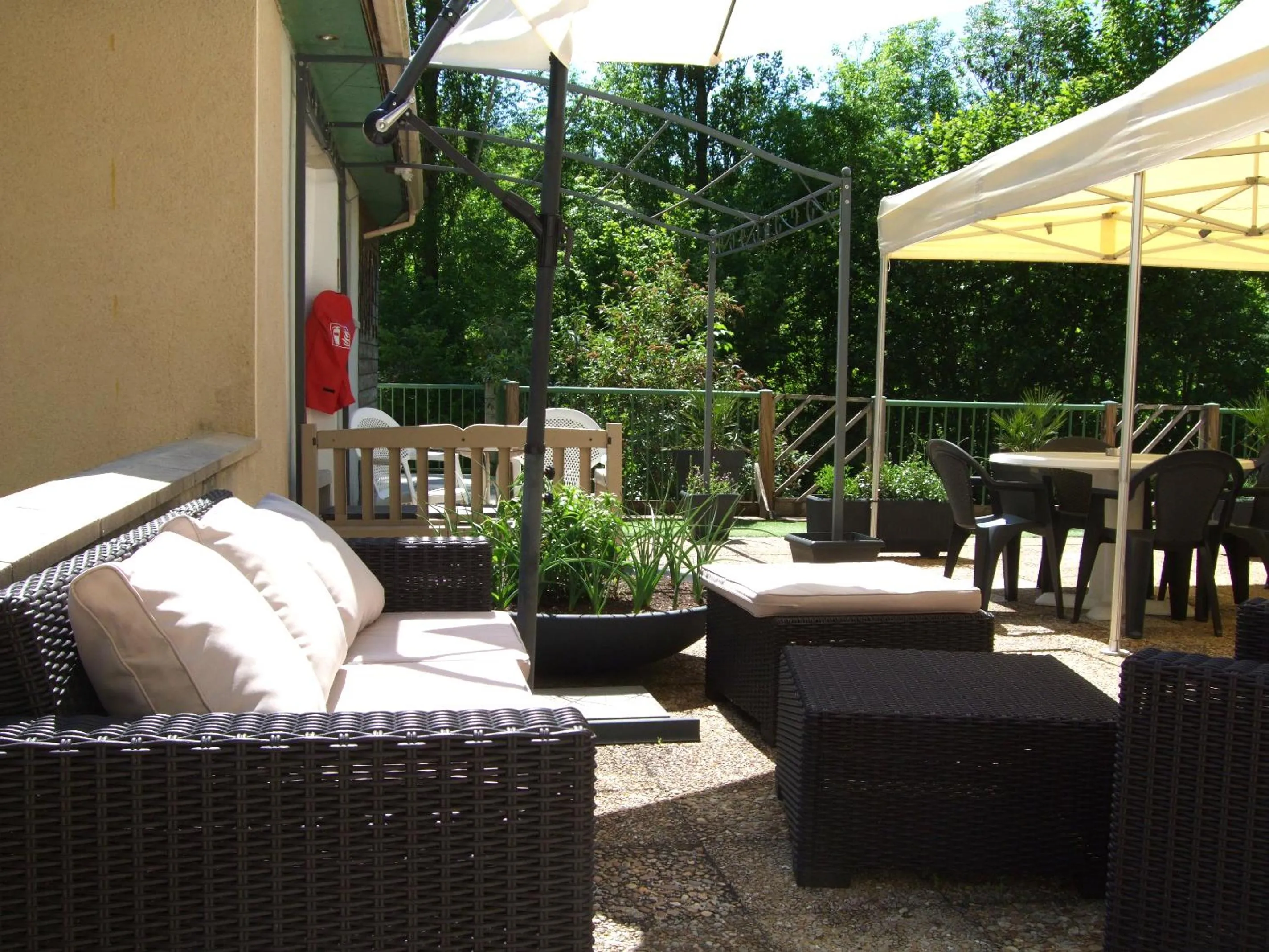Balcony/Terrace in Hôtel Le Moulin D'Olt