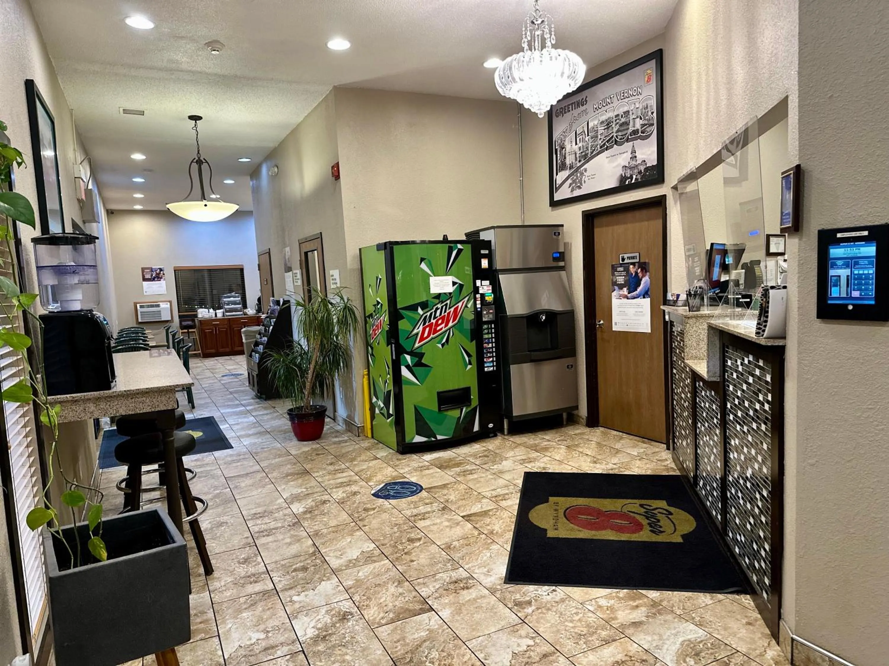 Lobby or reception in Super 8 by Wyndham Mount Vernon, IL