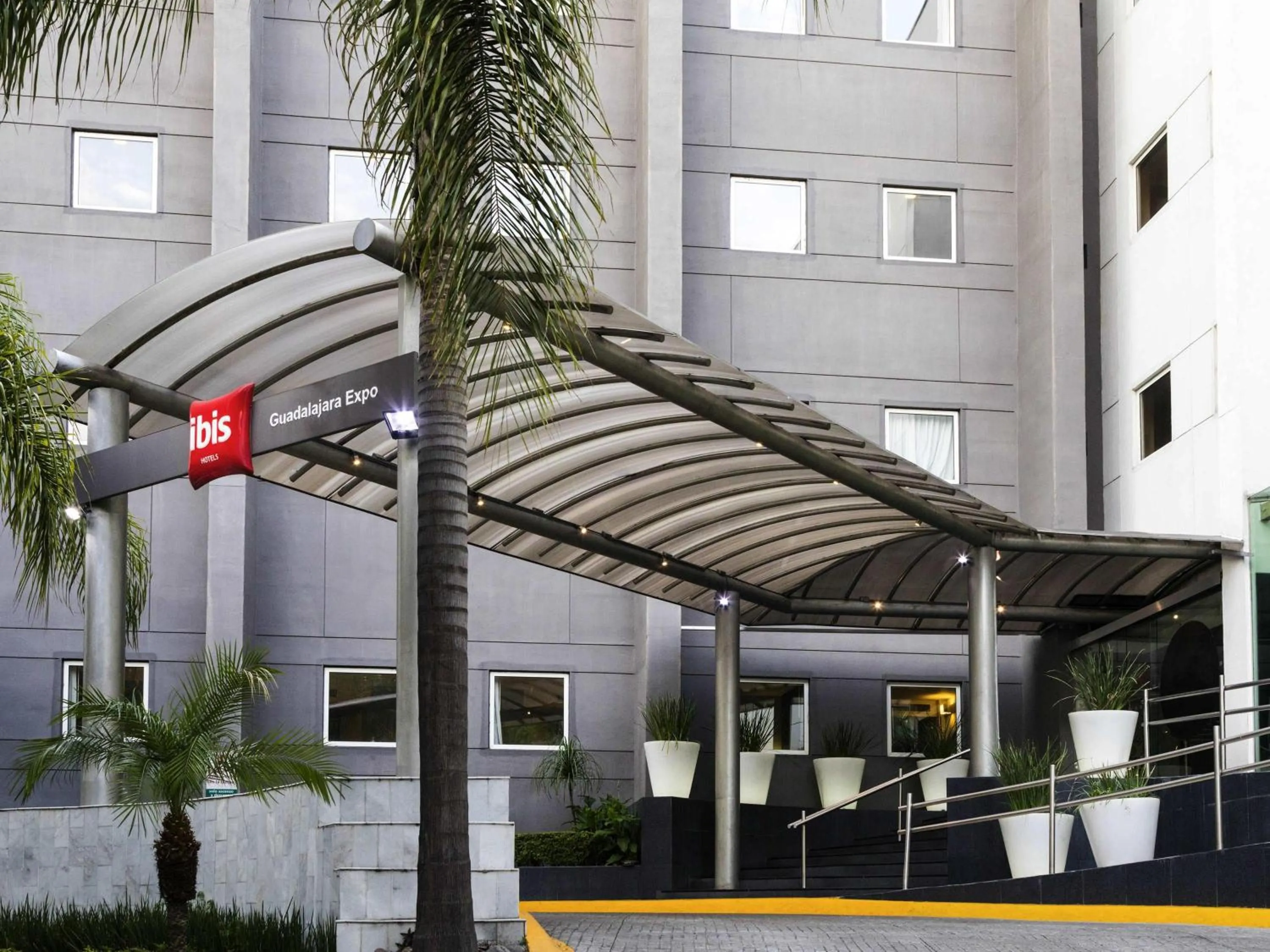 Property building in Ibis Guadalajara Expo