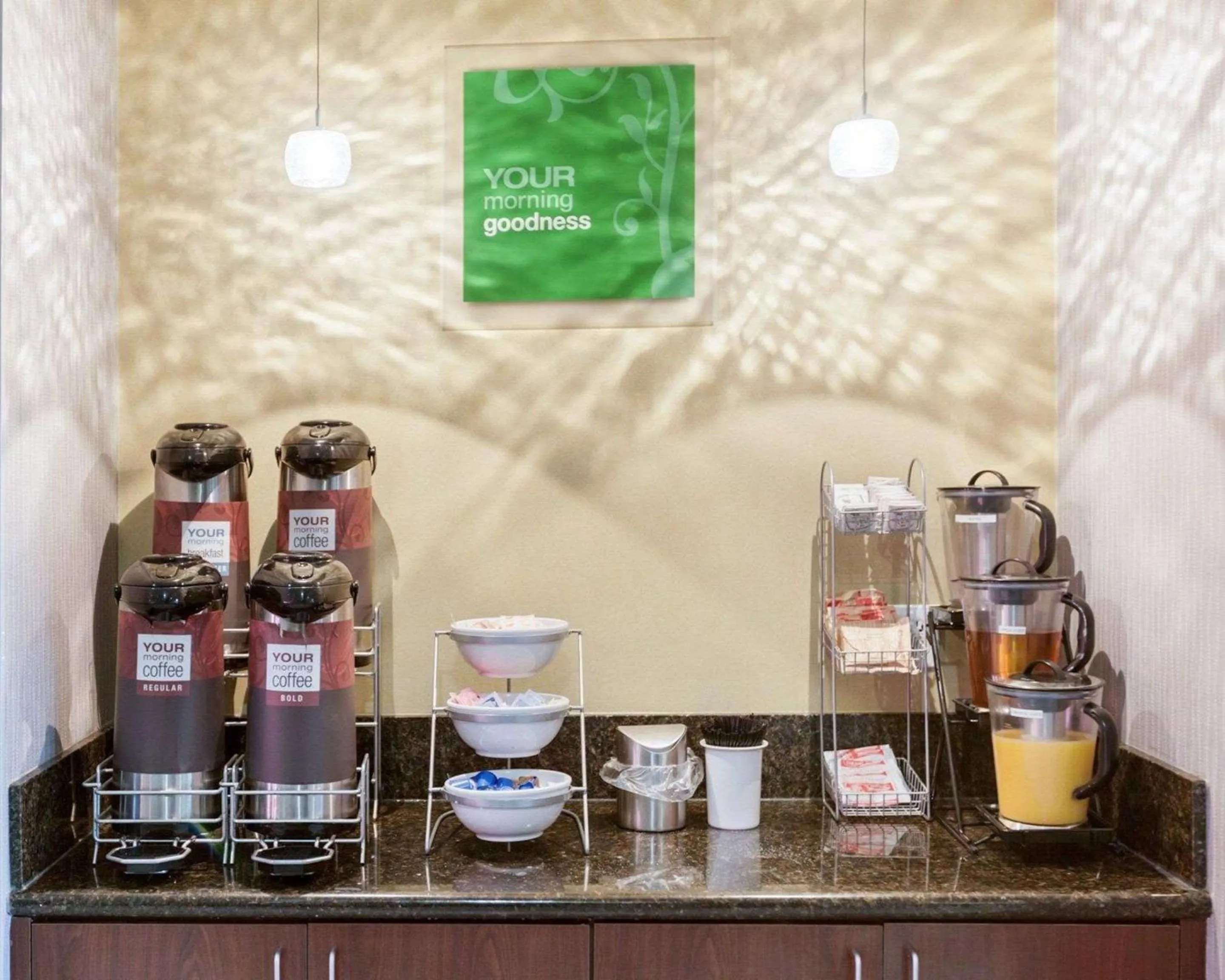 Restaurant/places to eat in Comfort Suites Greenville