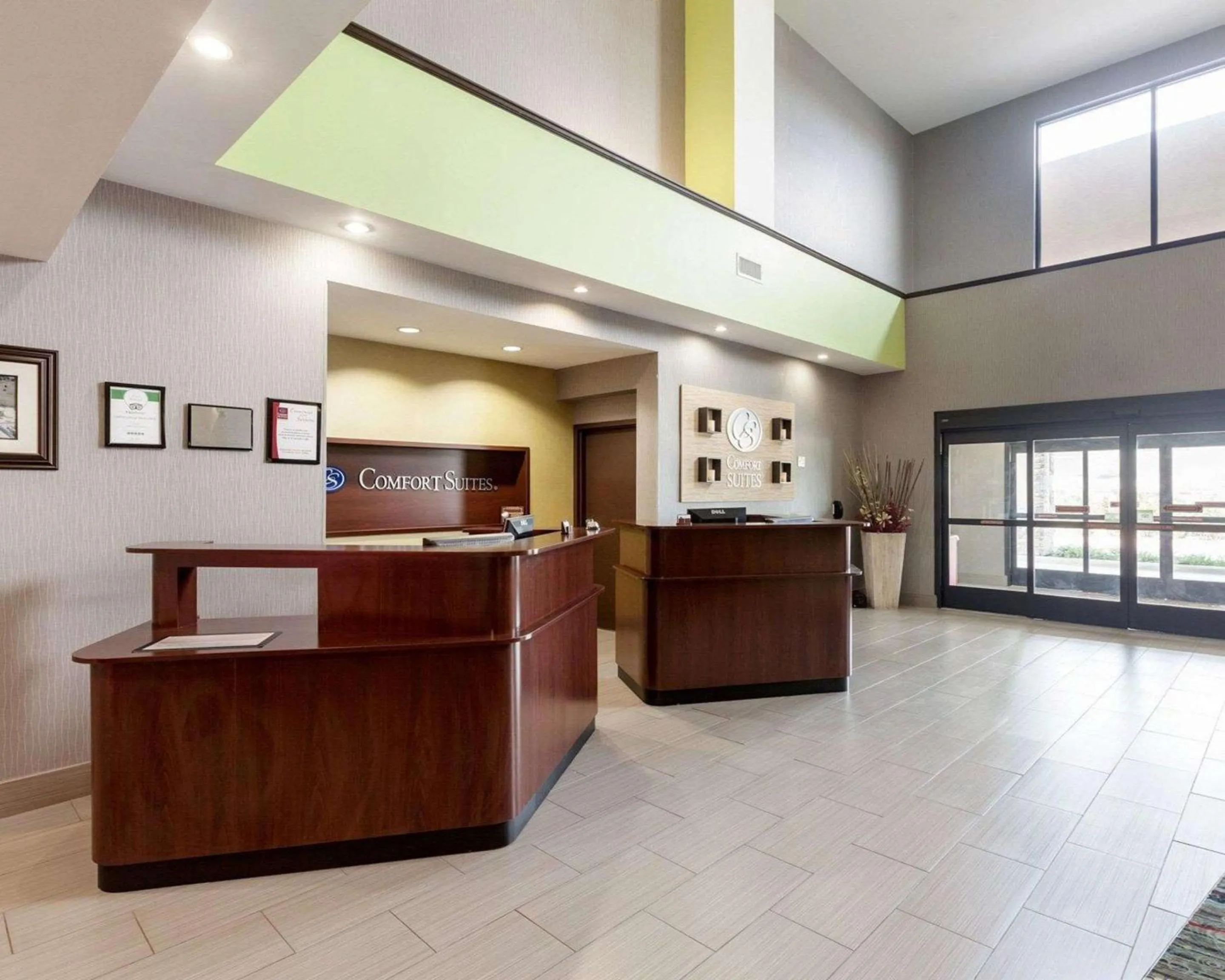 Lobby or reception in Comfort Suites Greenville