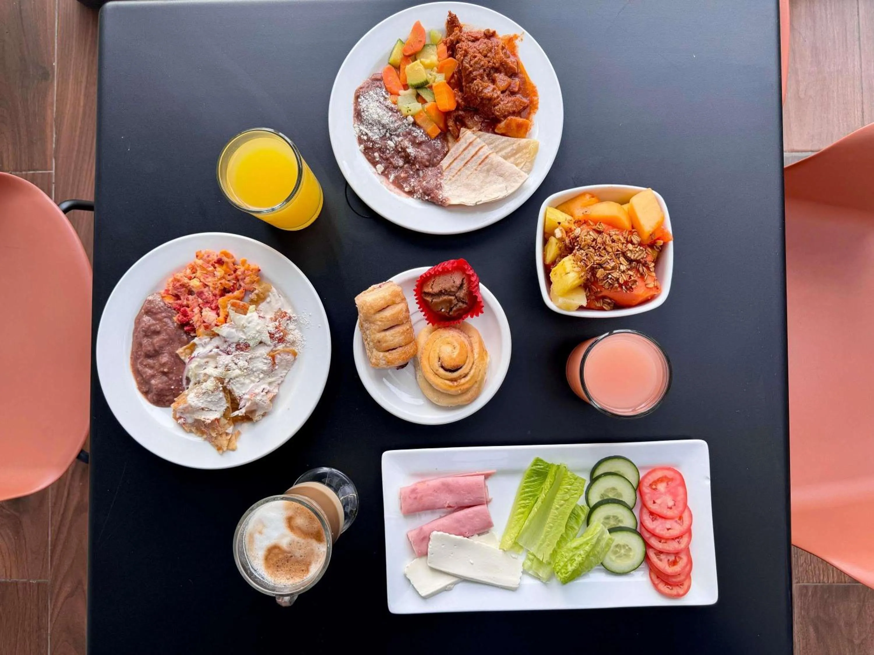 Restaurant/places to eat in Ibis Merida