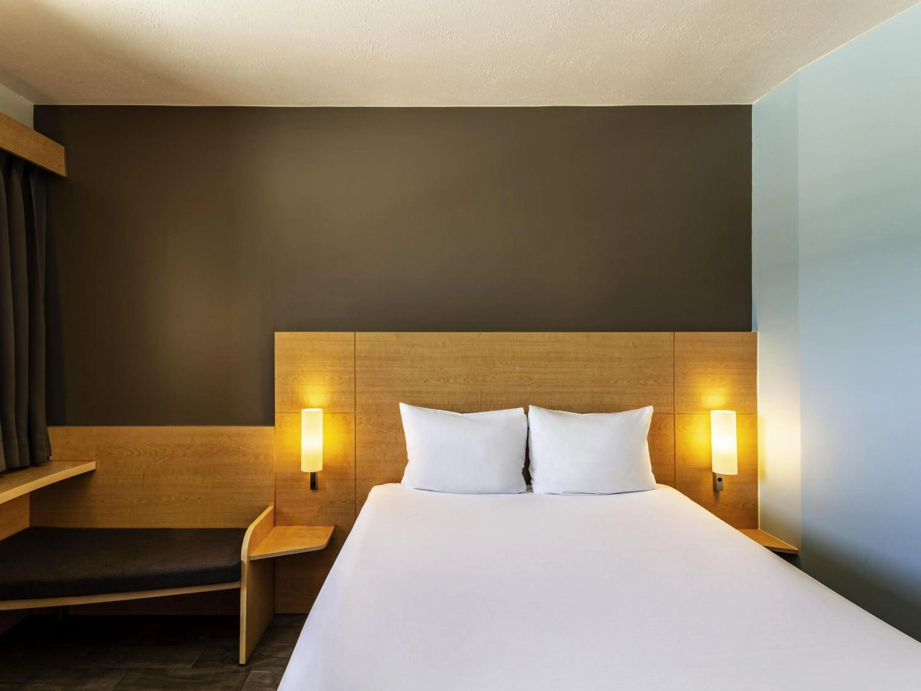 Bedroom, Bed in Ibis Merida