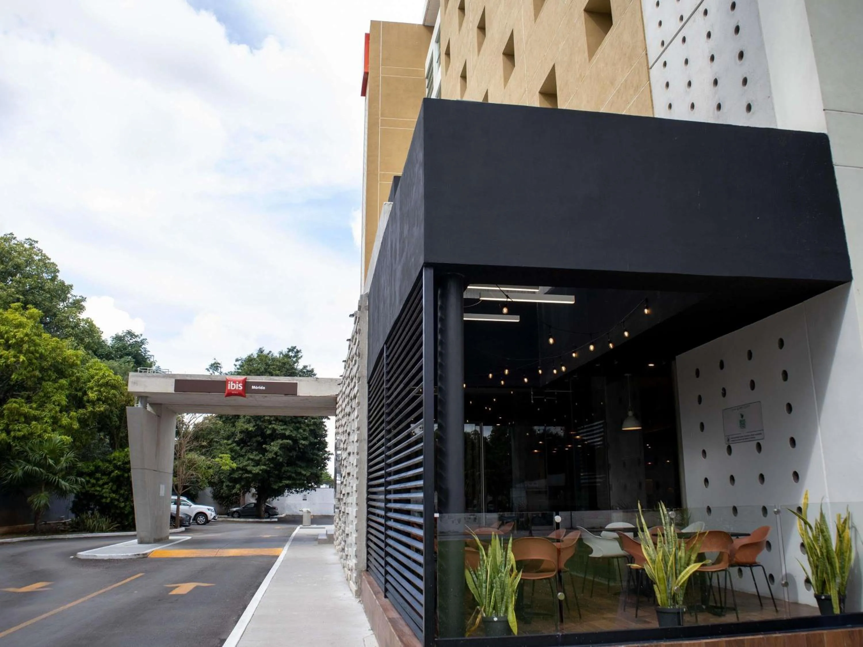 Restaurant/places to eat in Ibis Merida