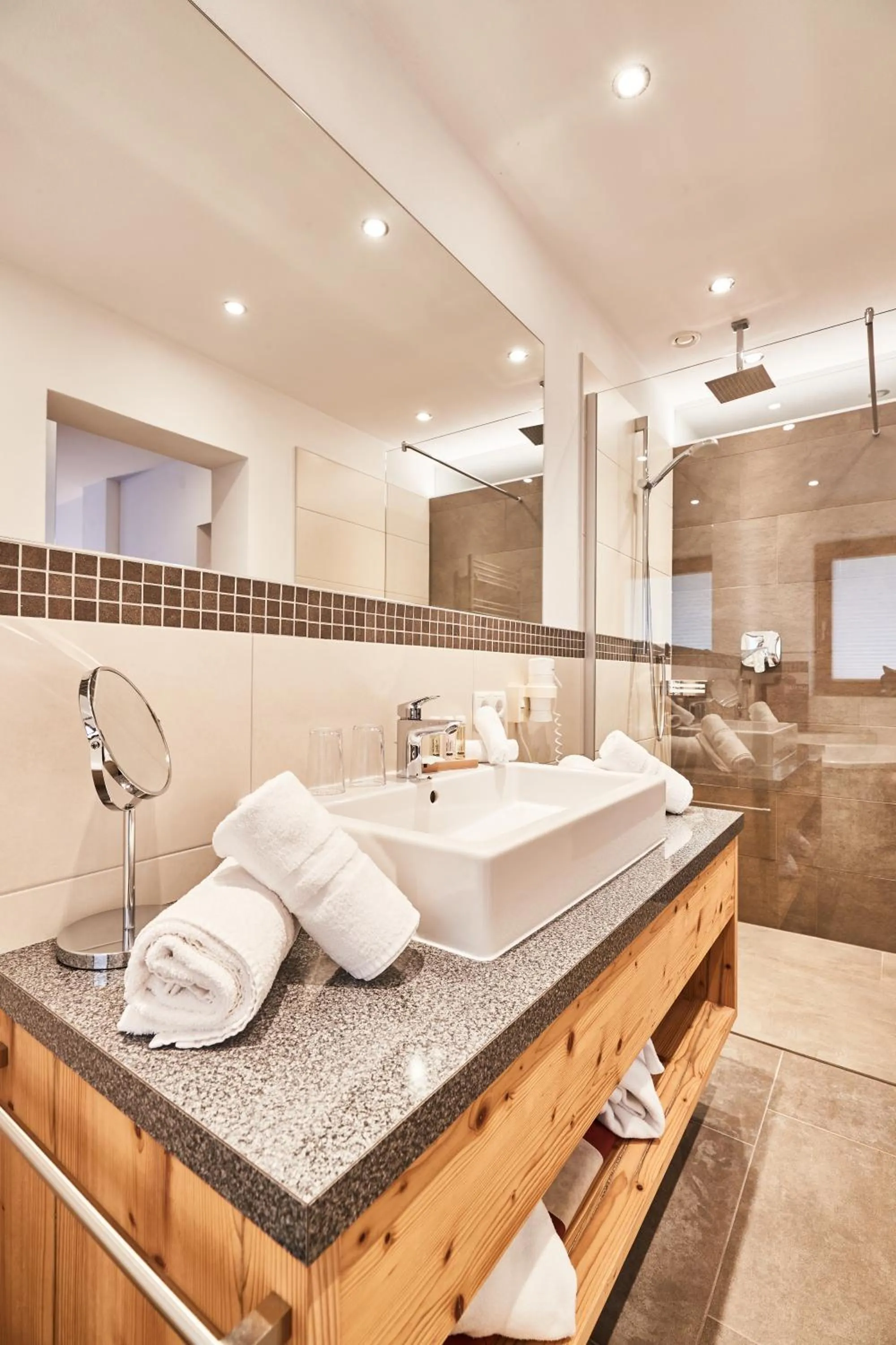 Shower in Ferienhotel Jörglerhof