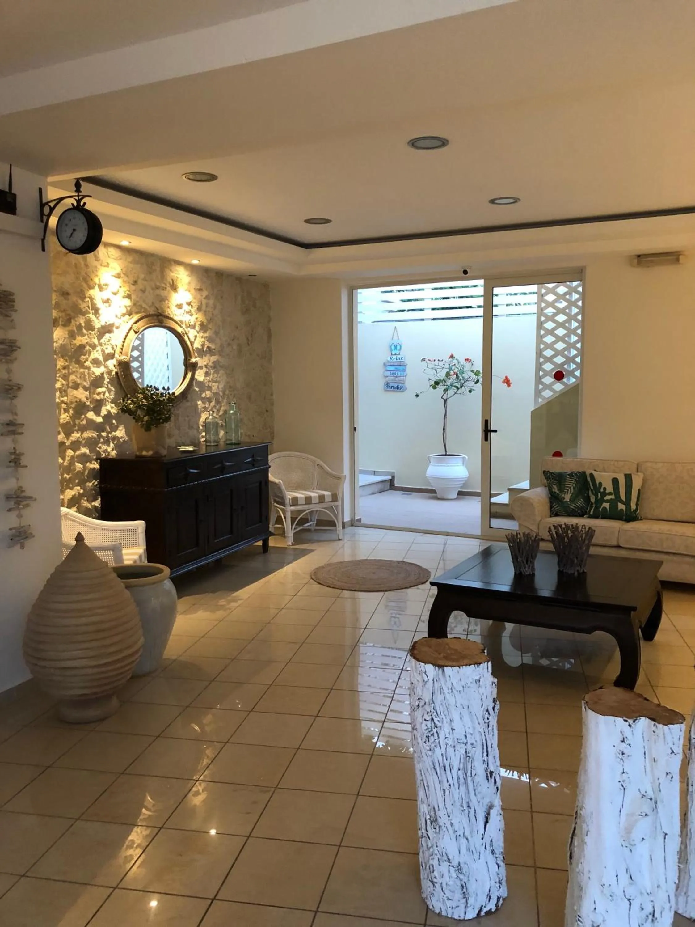 Lobby or reception in Danaides