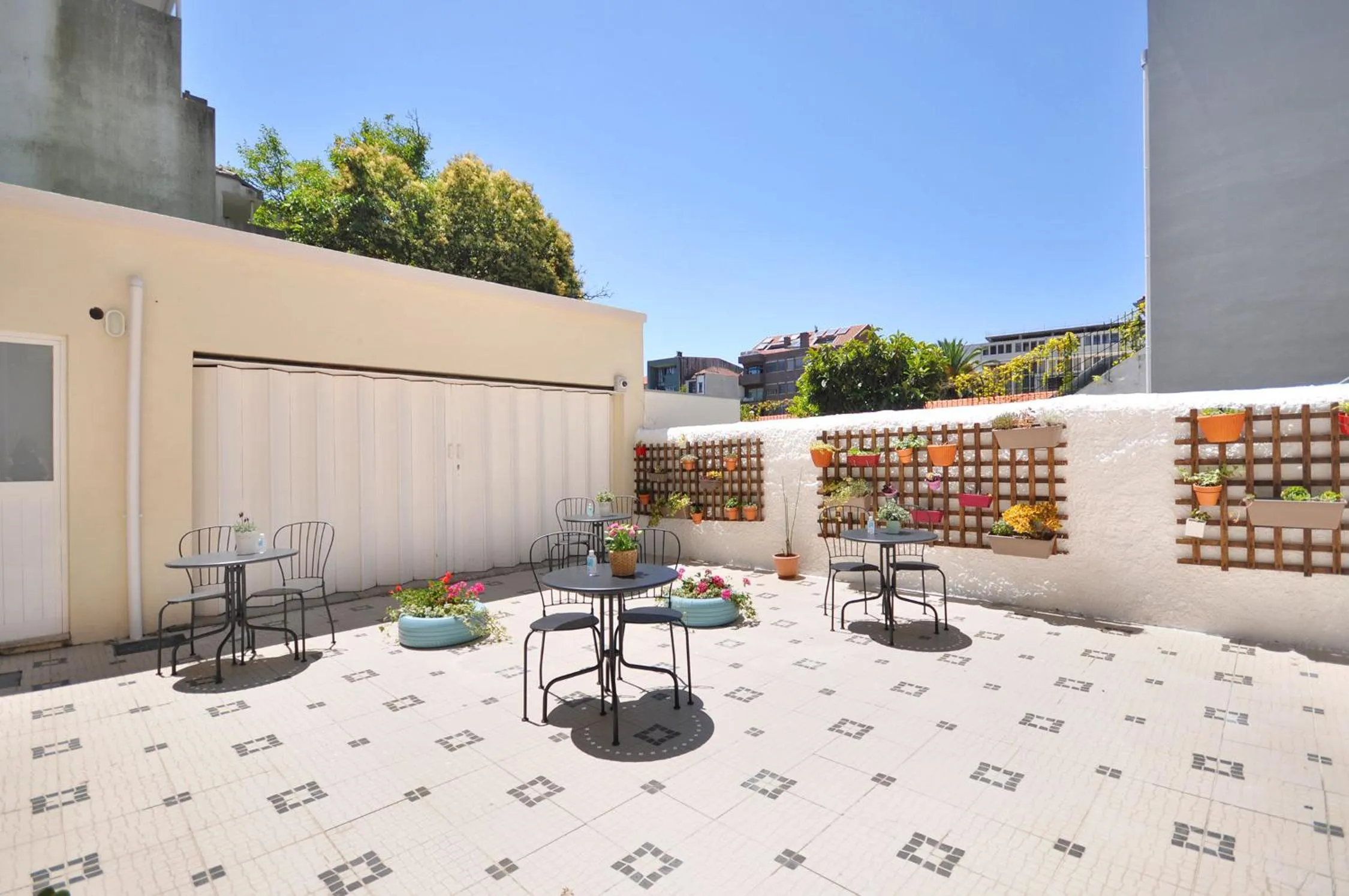 Porto Charming Hotel