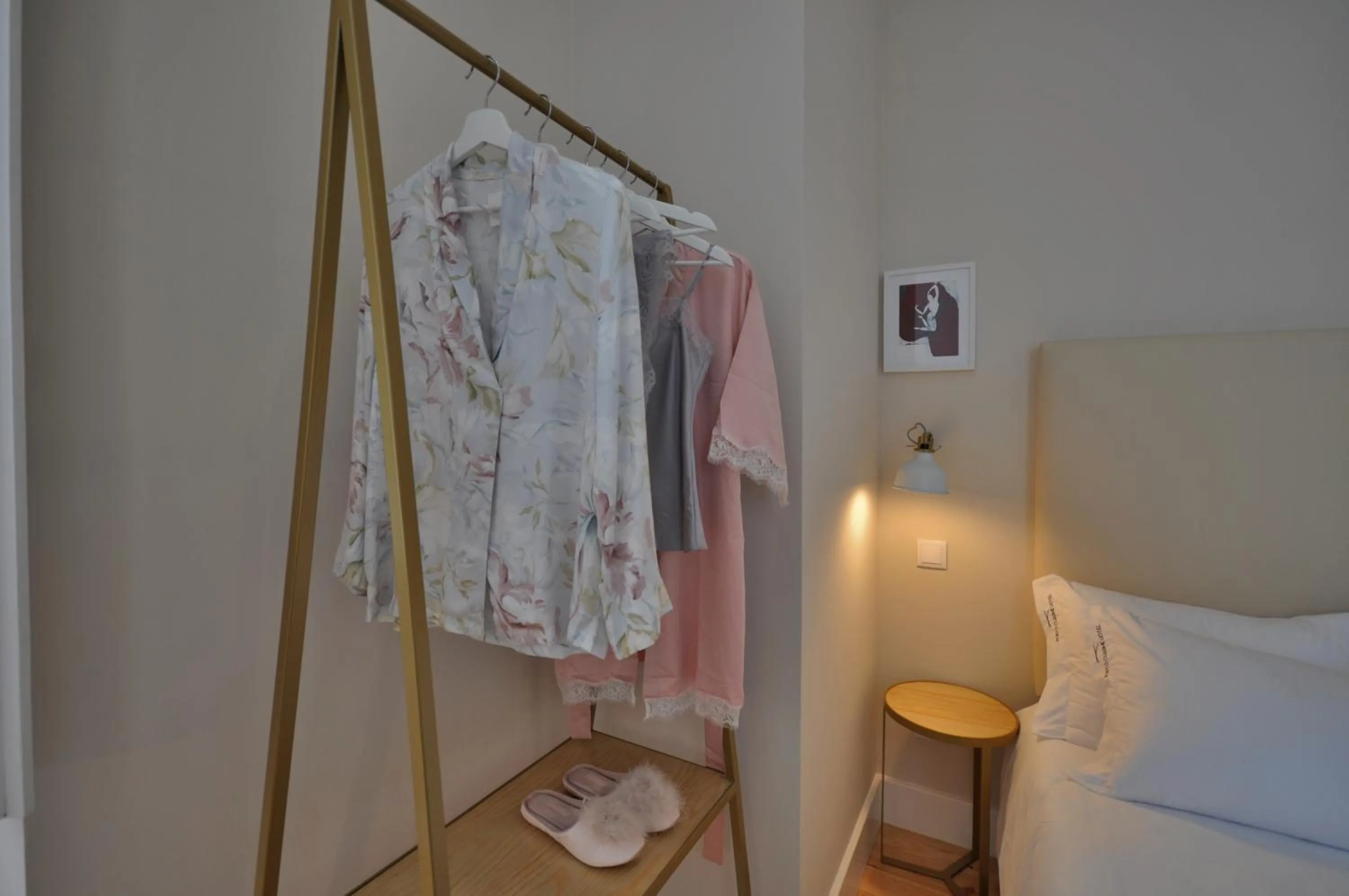 Bedroom, Bed in Porto Charming Hotel