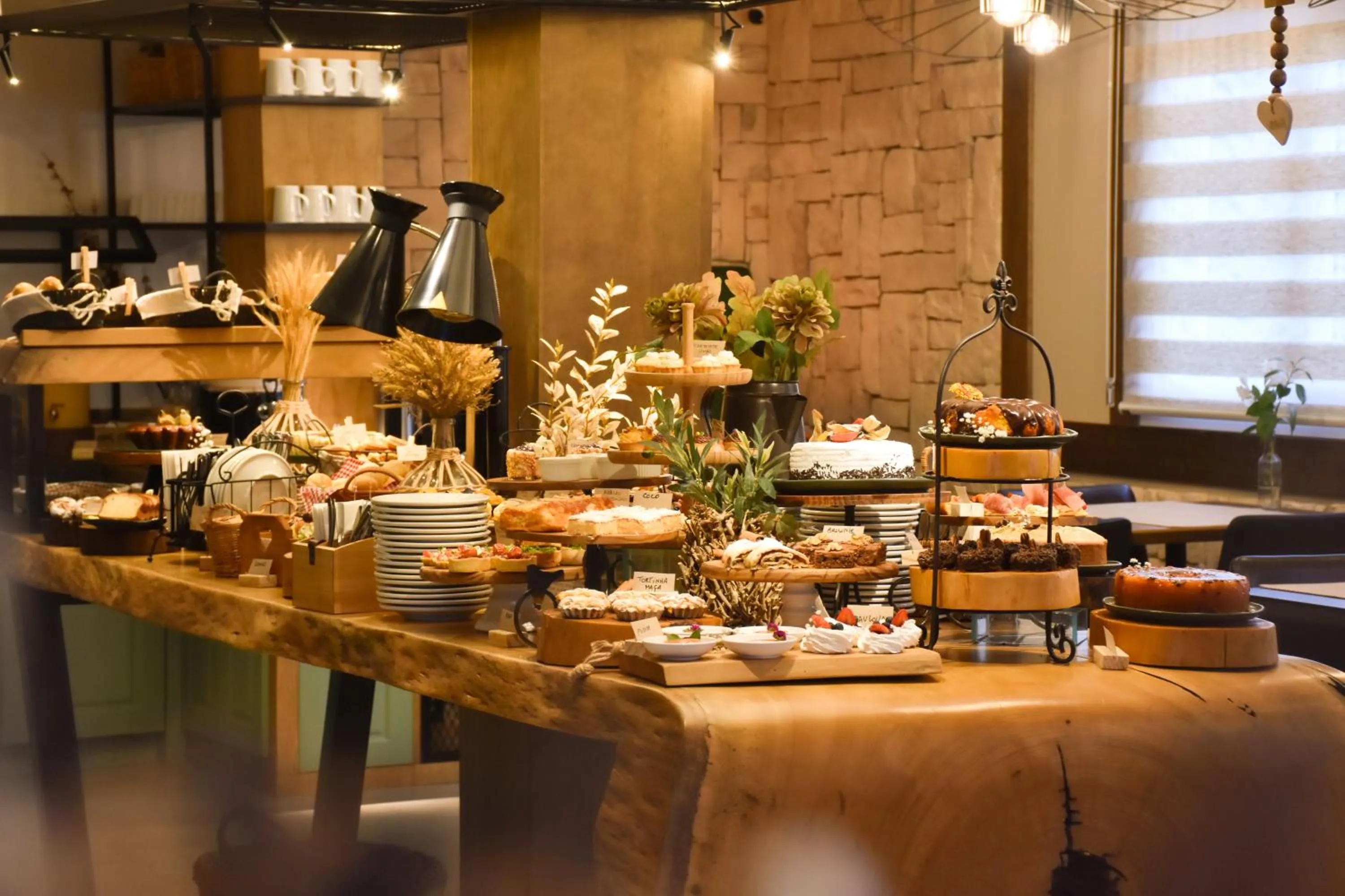 Breakfast in Pousada Belluno