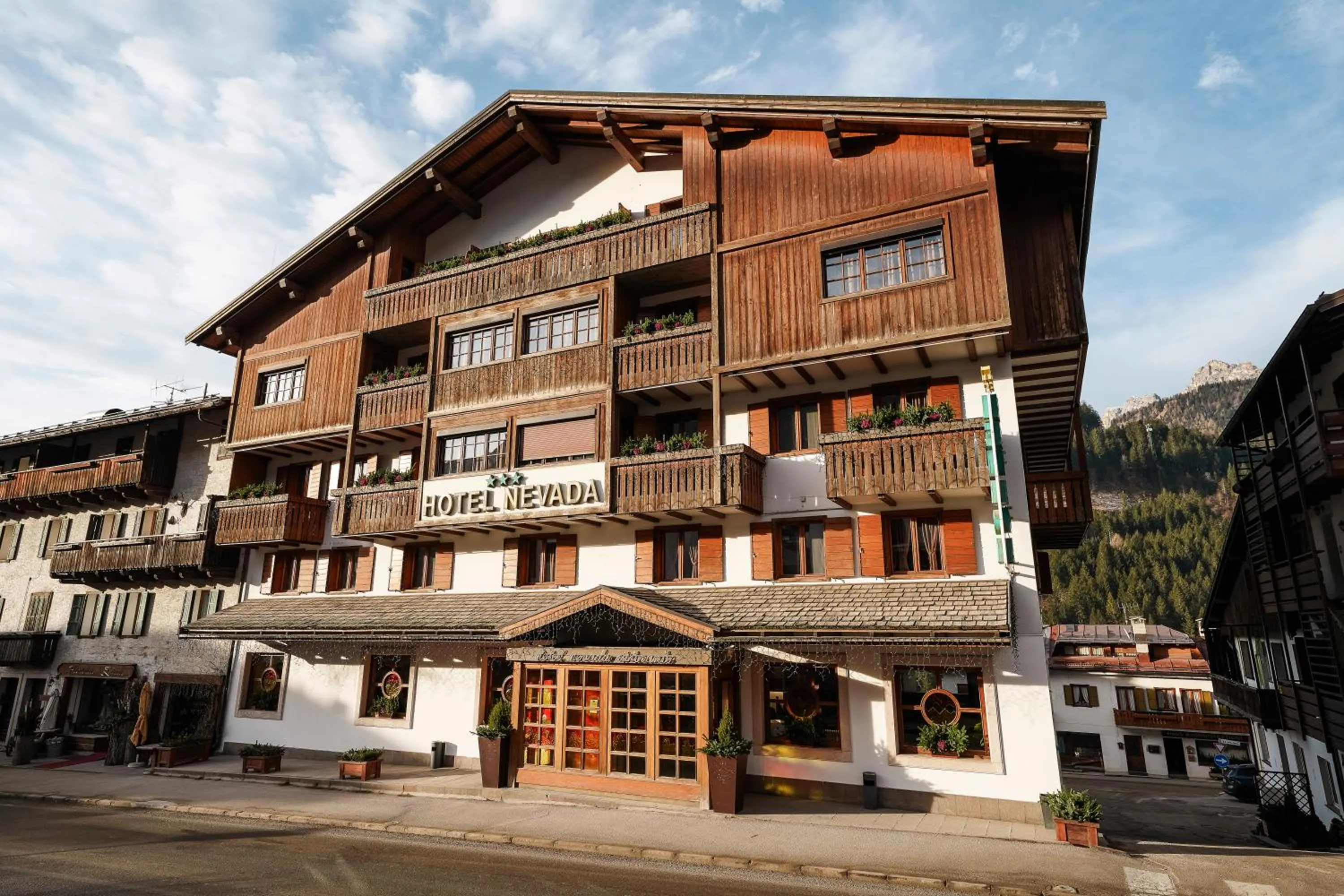 Property building in Best Western Hotel Nevada