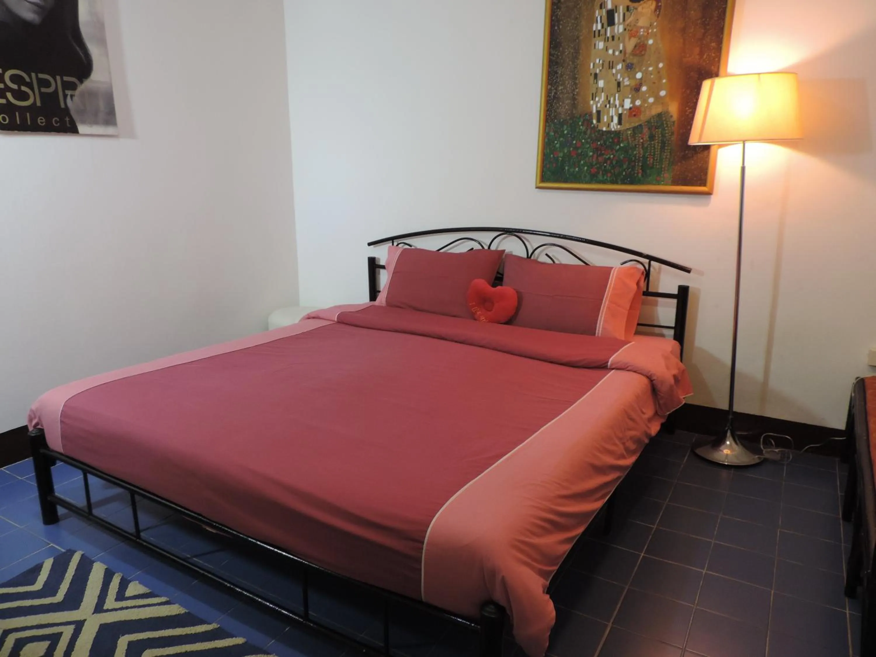 Bed in Blue Paradise Residence