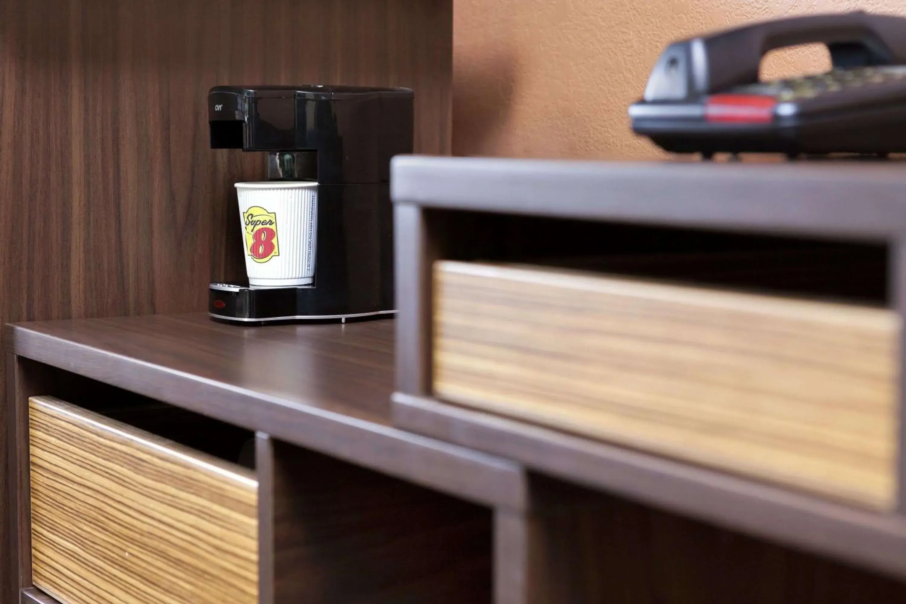 Queen Room - Disability Access/Non-Smoking in Super 8 by Wyndham Salem Queen Room - Disability Access/Non-Smoking in Super 8 by Wyndham Salem