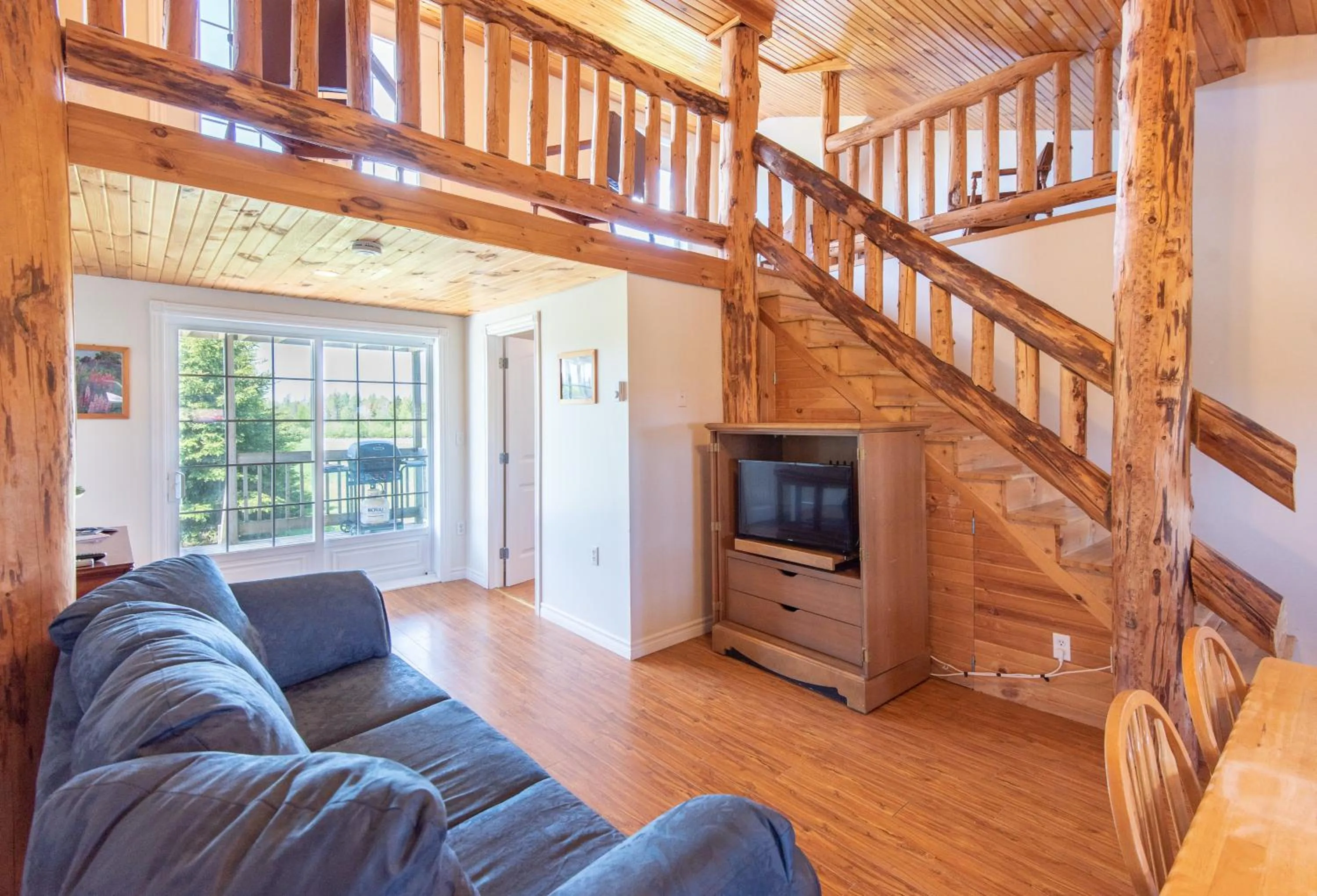 Seating area in Canadas Best Value Inn & Suites Summerside