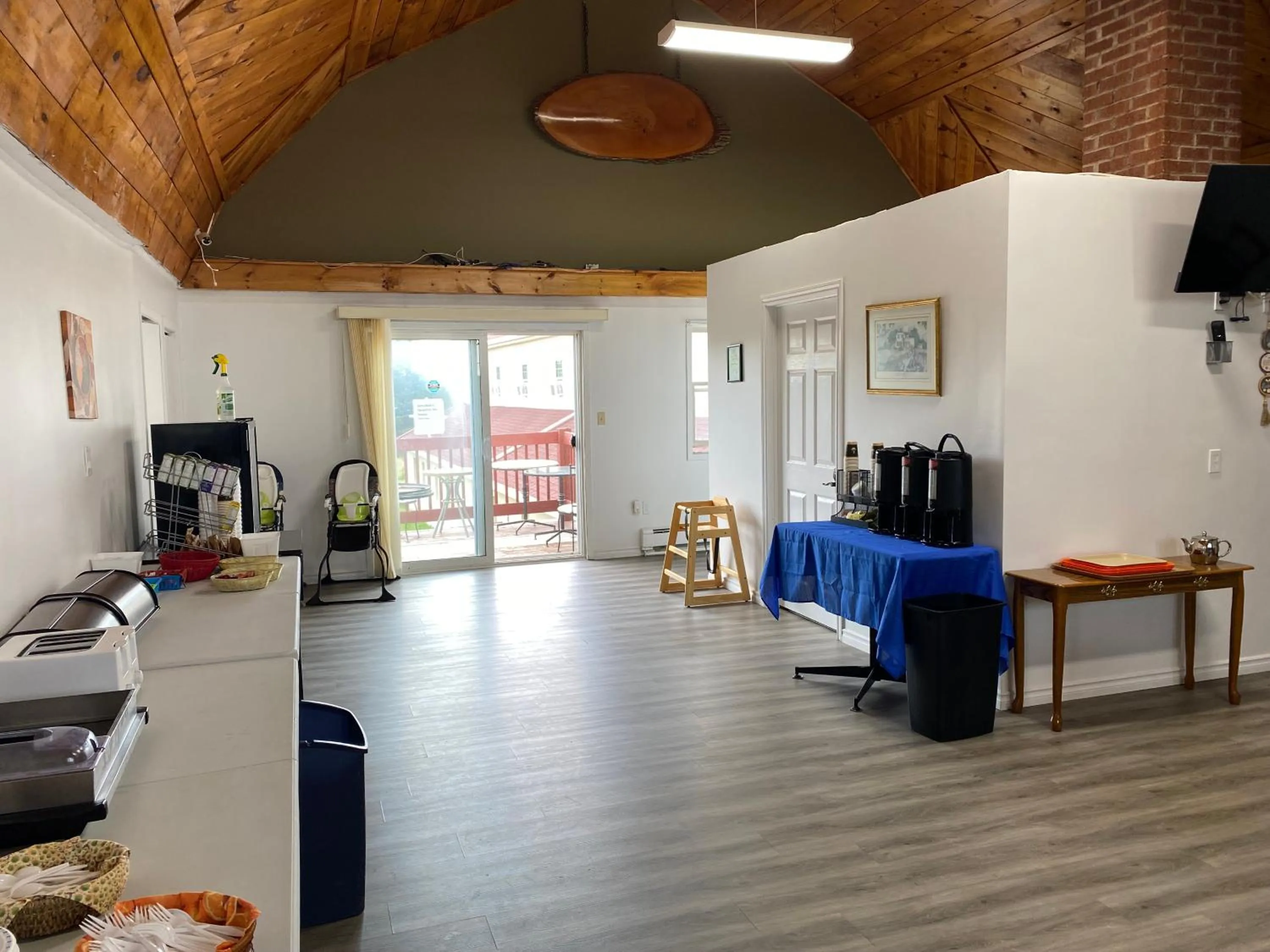 Restaurant/places to eat in Canadas Best Value Inn & Suites Summerside