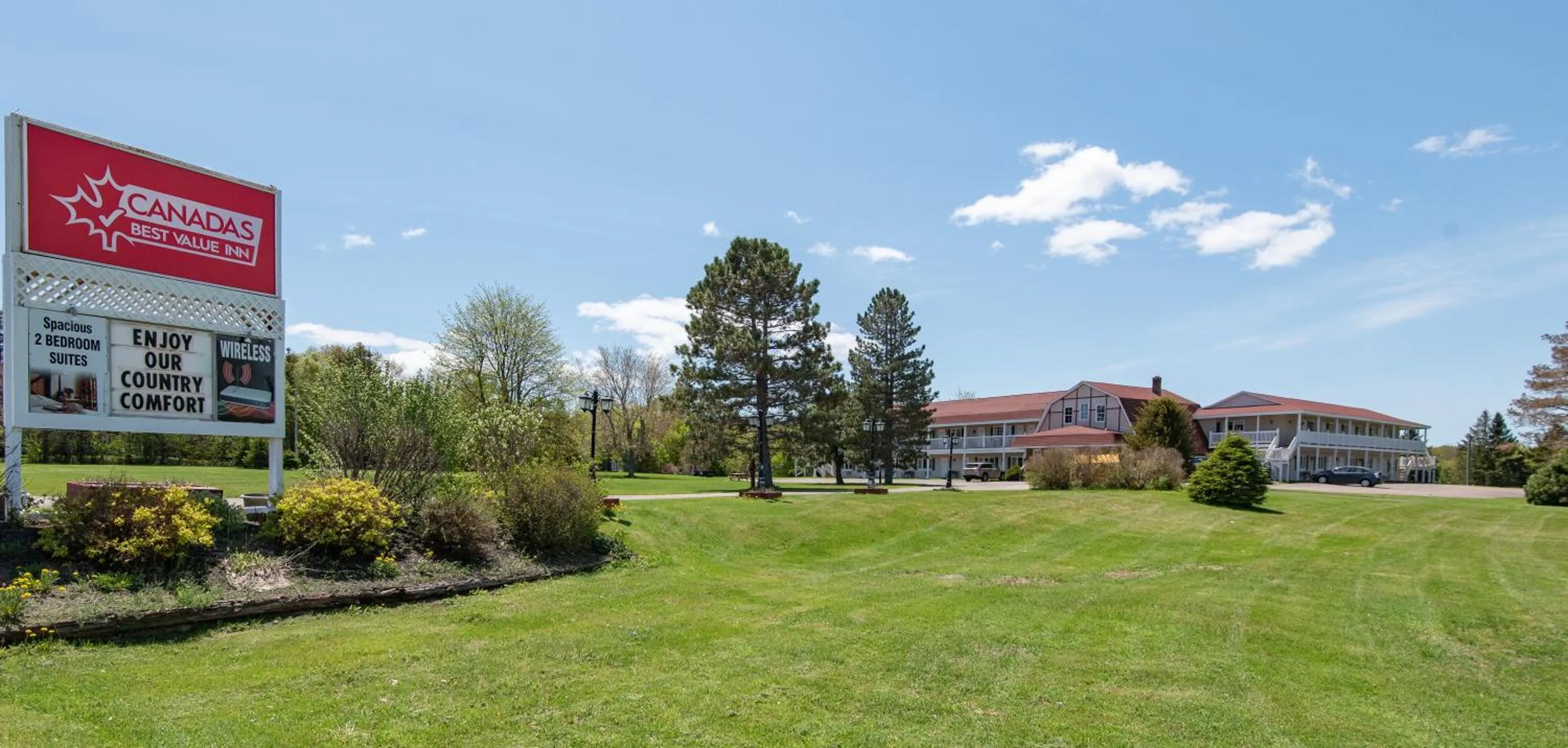 Property building in Canadas Best Value Inn & Suites Summerside