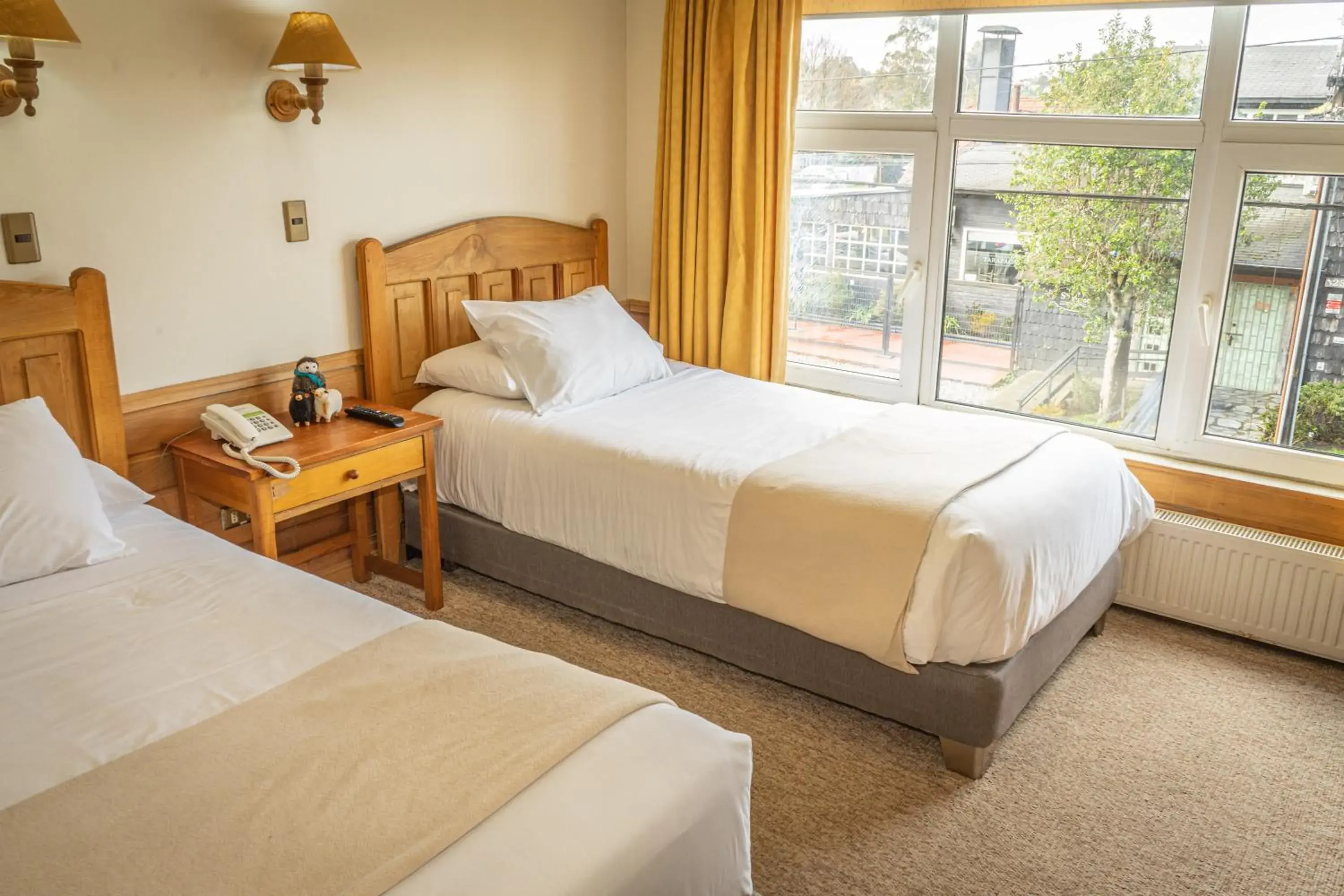 Twin Room in Hotel Museo El Greco Puerto Varas Twin Room in Hotel Museo El Greco Puerto Varas