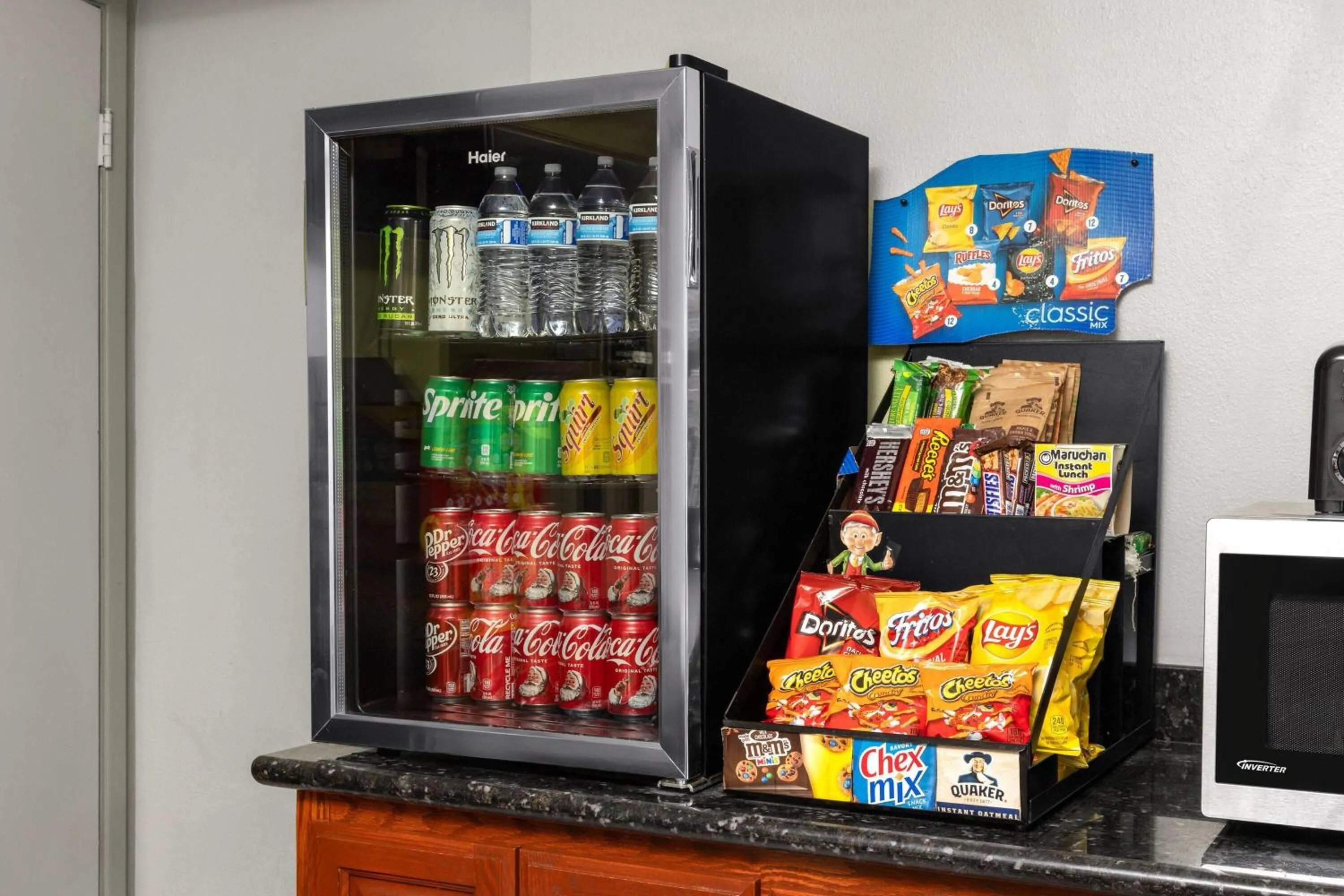 Food and drinks in Travelodge by Wyndham Banning Casino and Outlet Mall