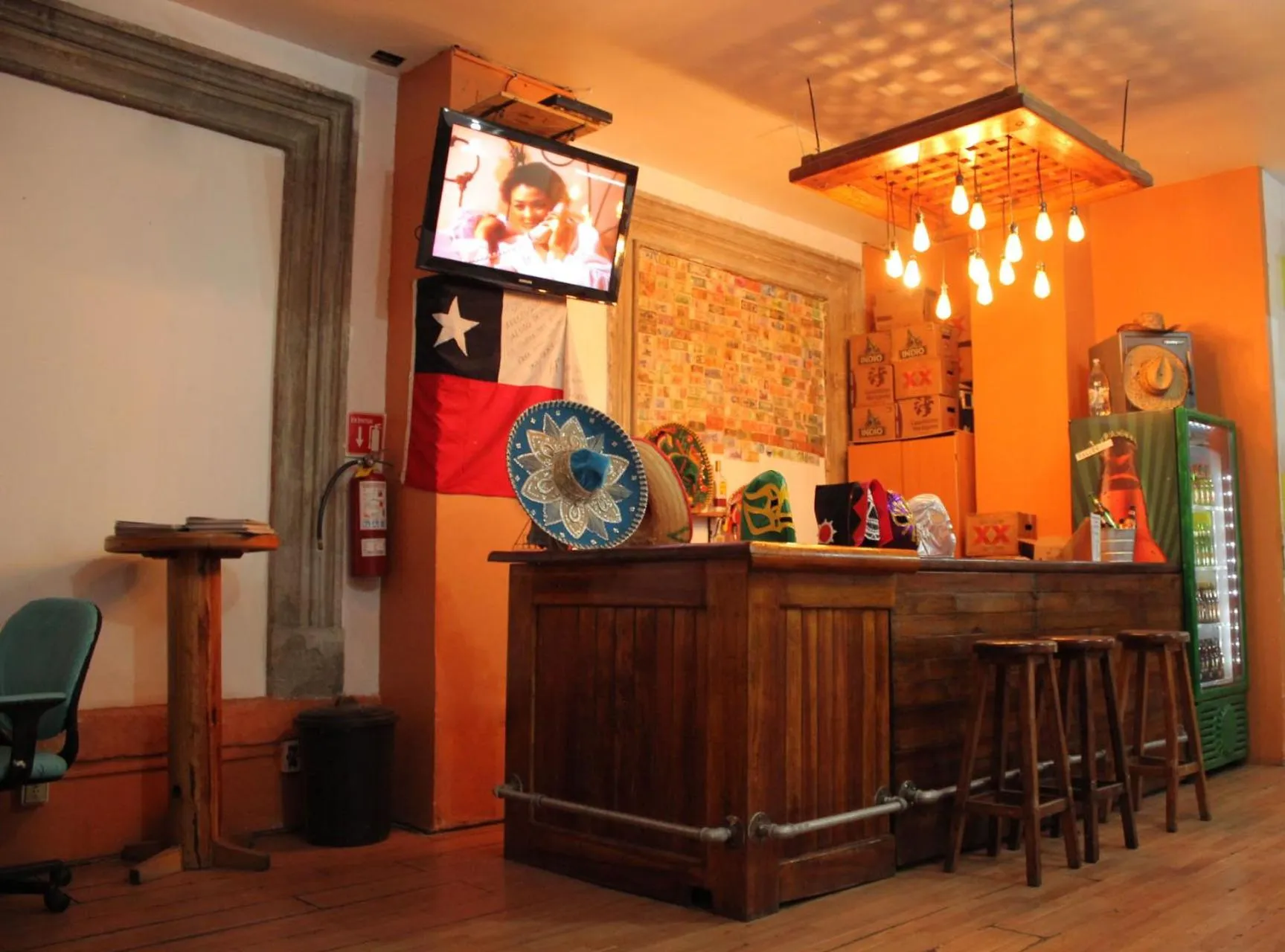 Lounge or bar in Hostal Amigo