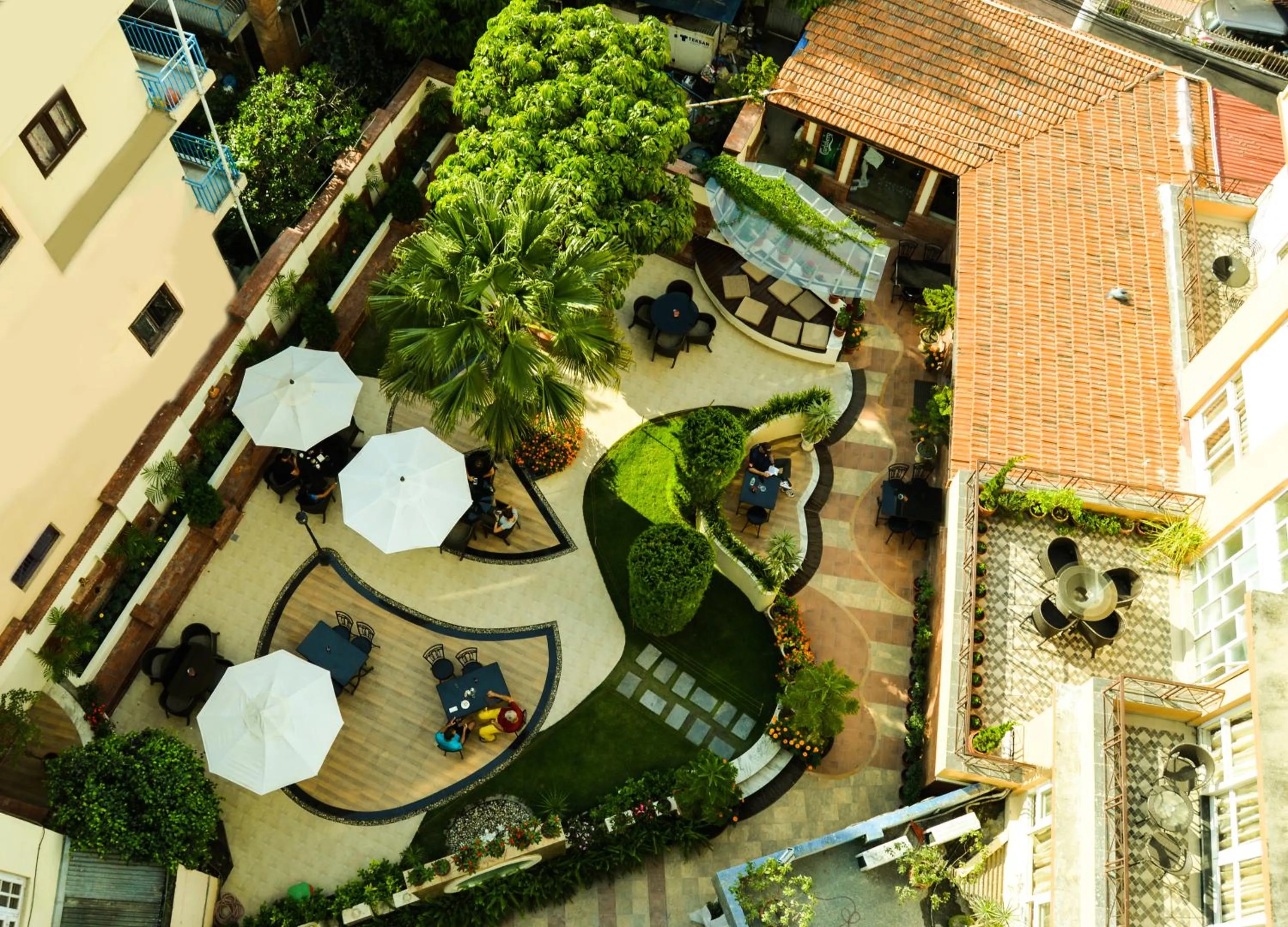 Garden in Hotel Moonlight