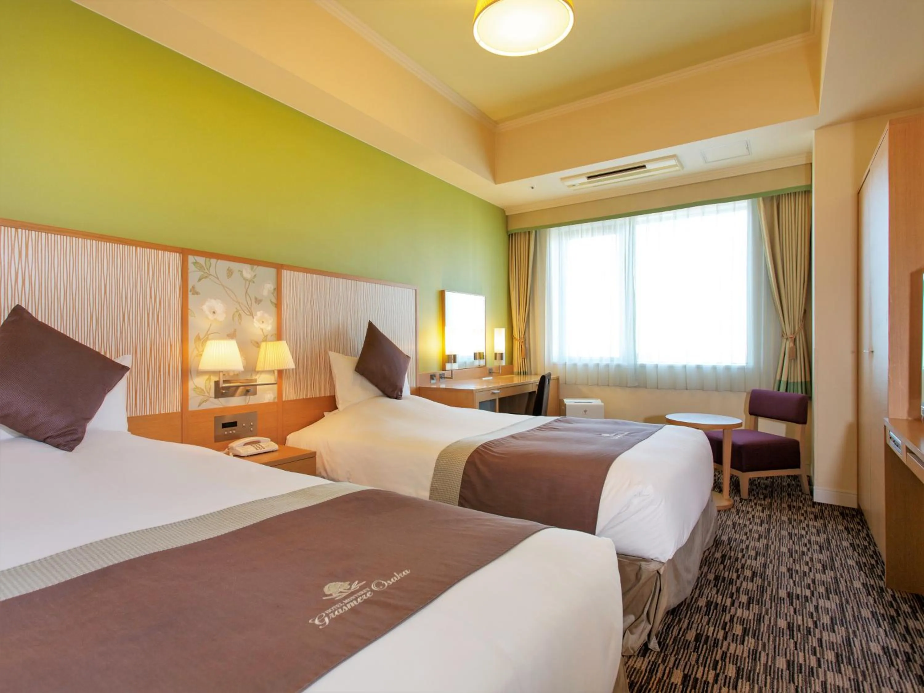 Photo of the whole room, Bed in Hotel Monterey Grasmere Osaka