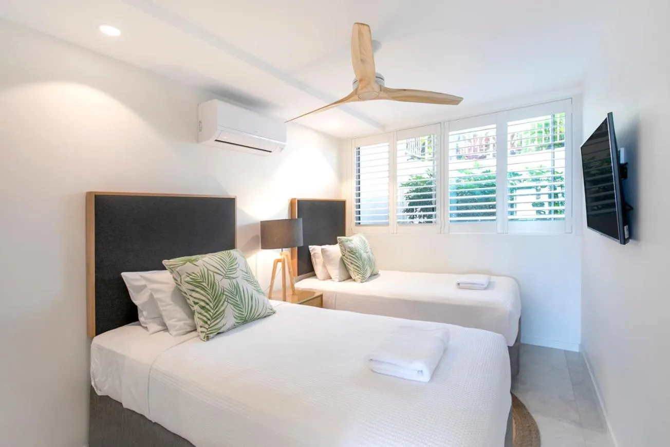 Bed in Noosa Harbour Resort