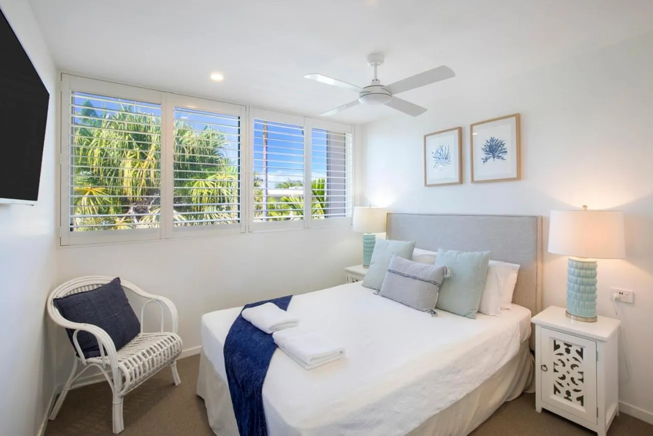 Bed in Noosa Harbour Resort