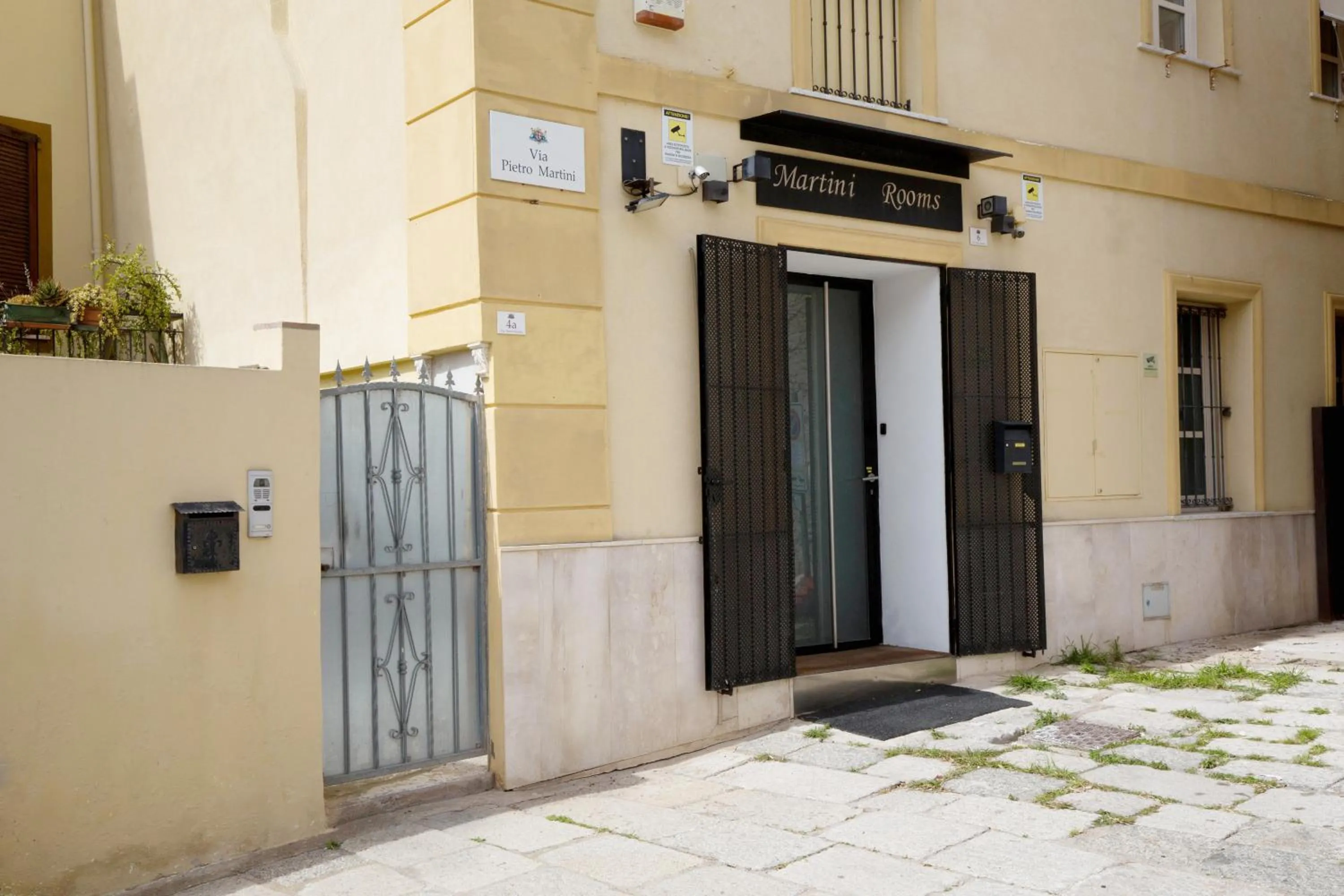 Property building in Martini Rooms Castello