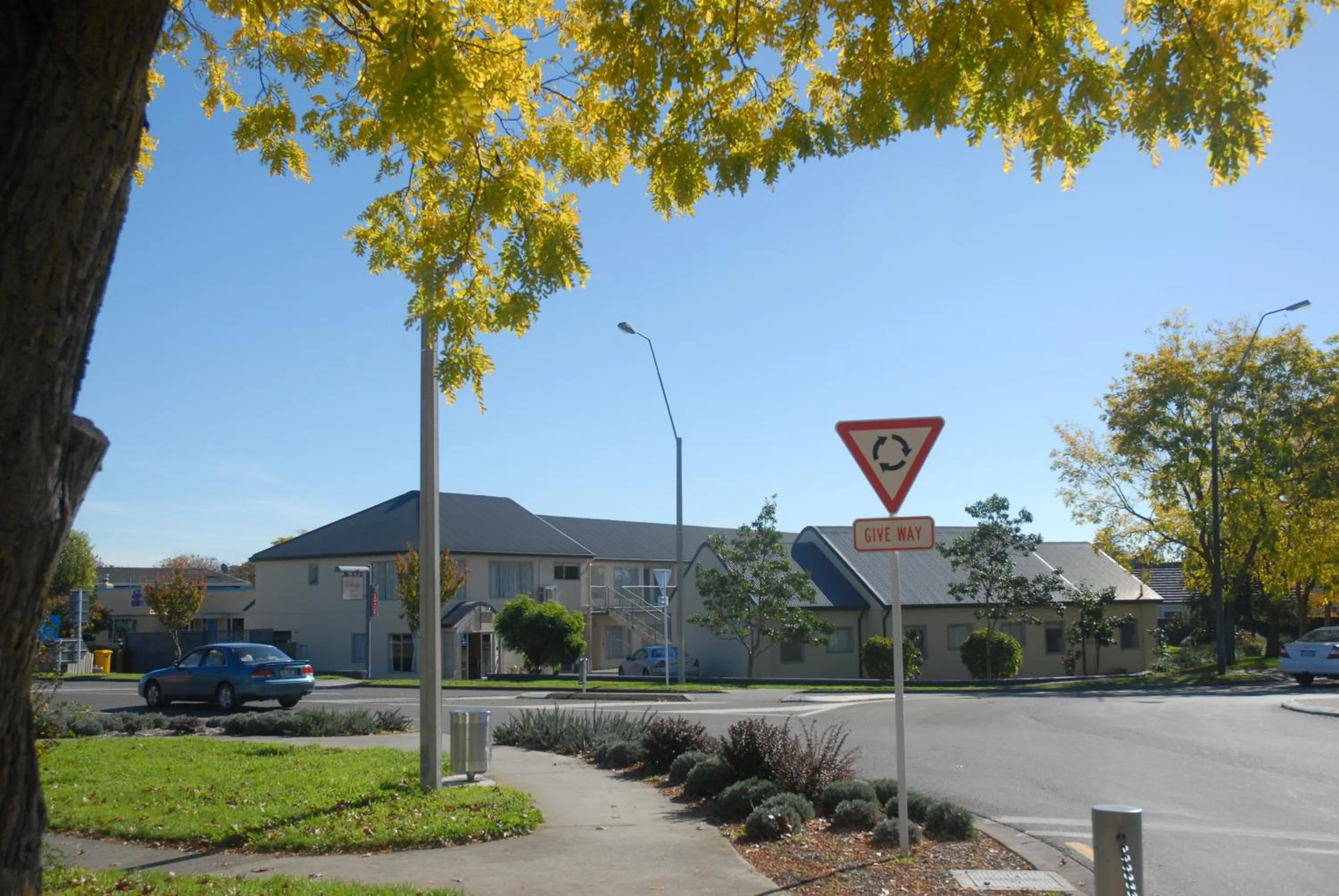 Area and facilities in Village Motel