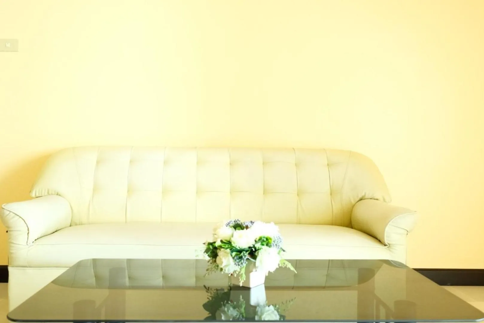 Seating area in Jomtien Plaza Residence