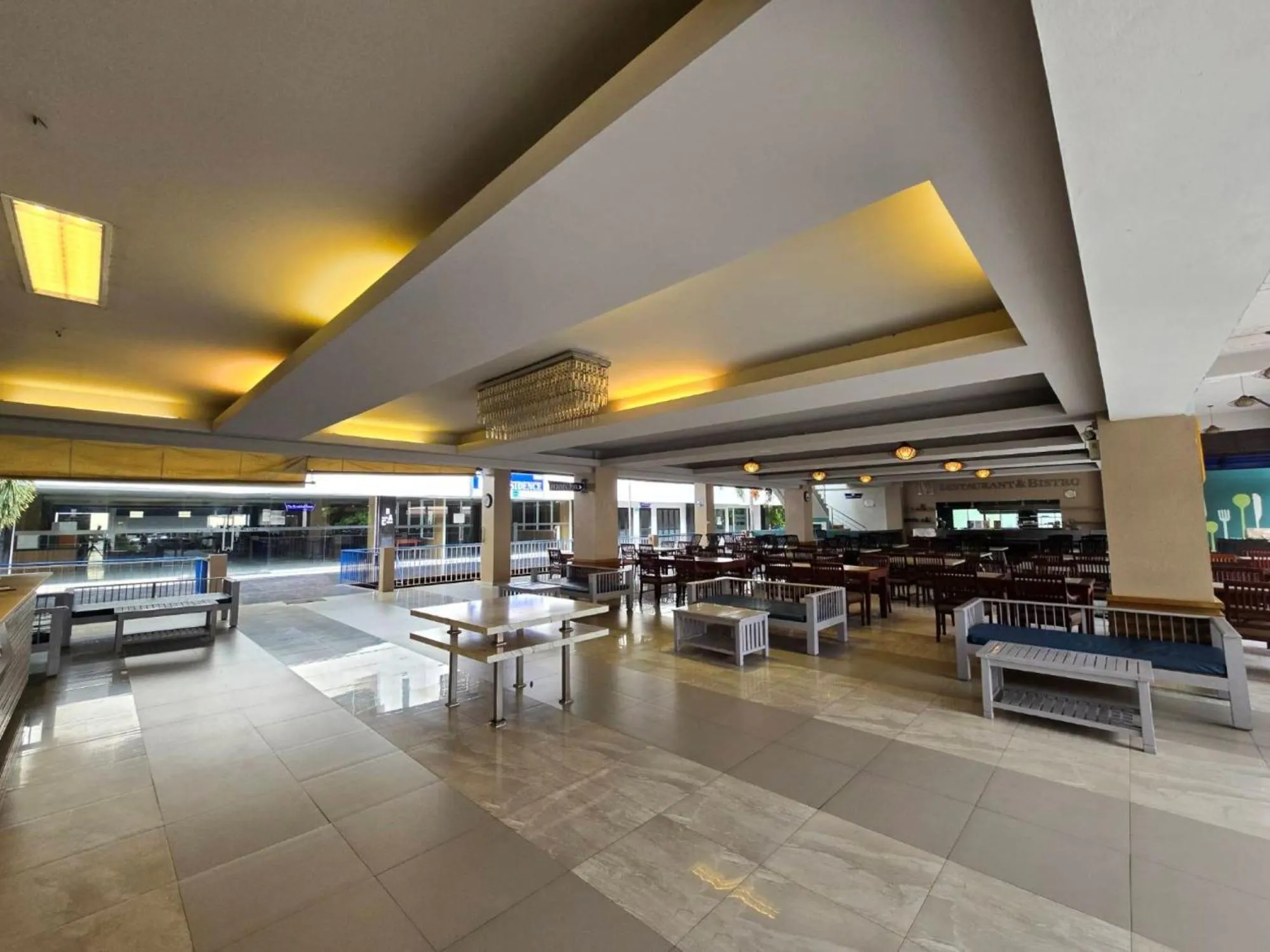 Seating area in Jomtien Plaza Residence