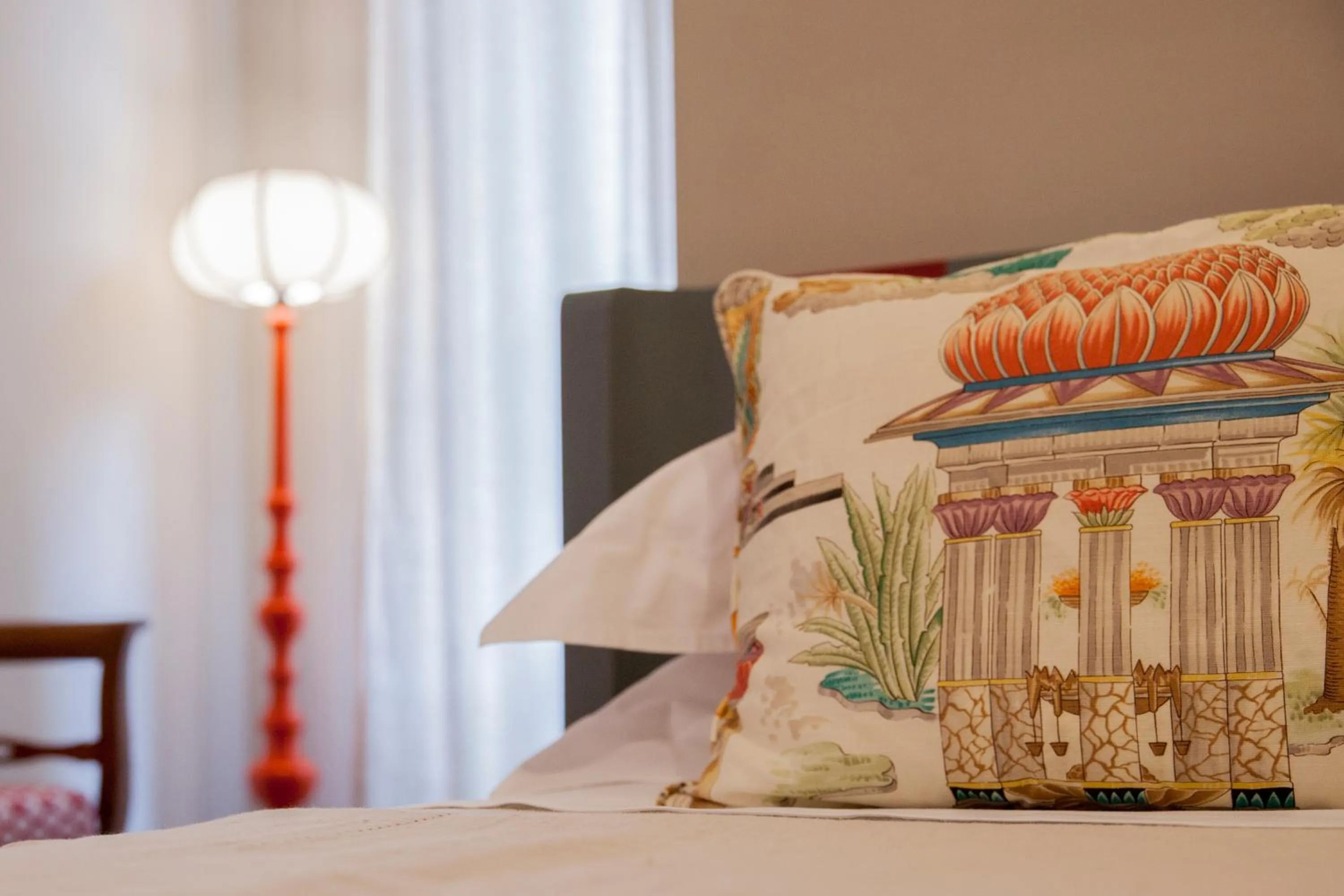 Decorative detail, Bed in Casa Fabbrini Fancy Suites